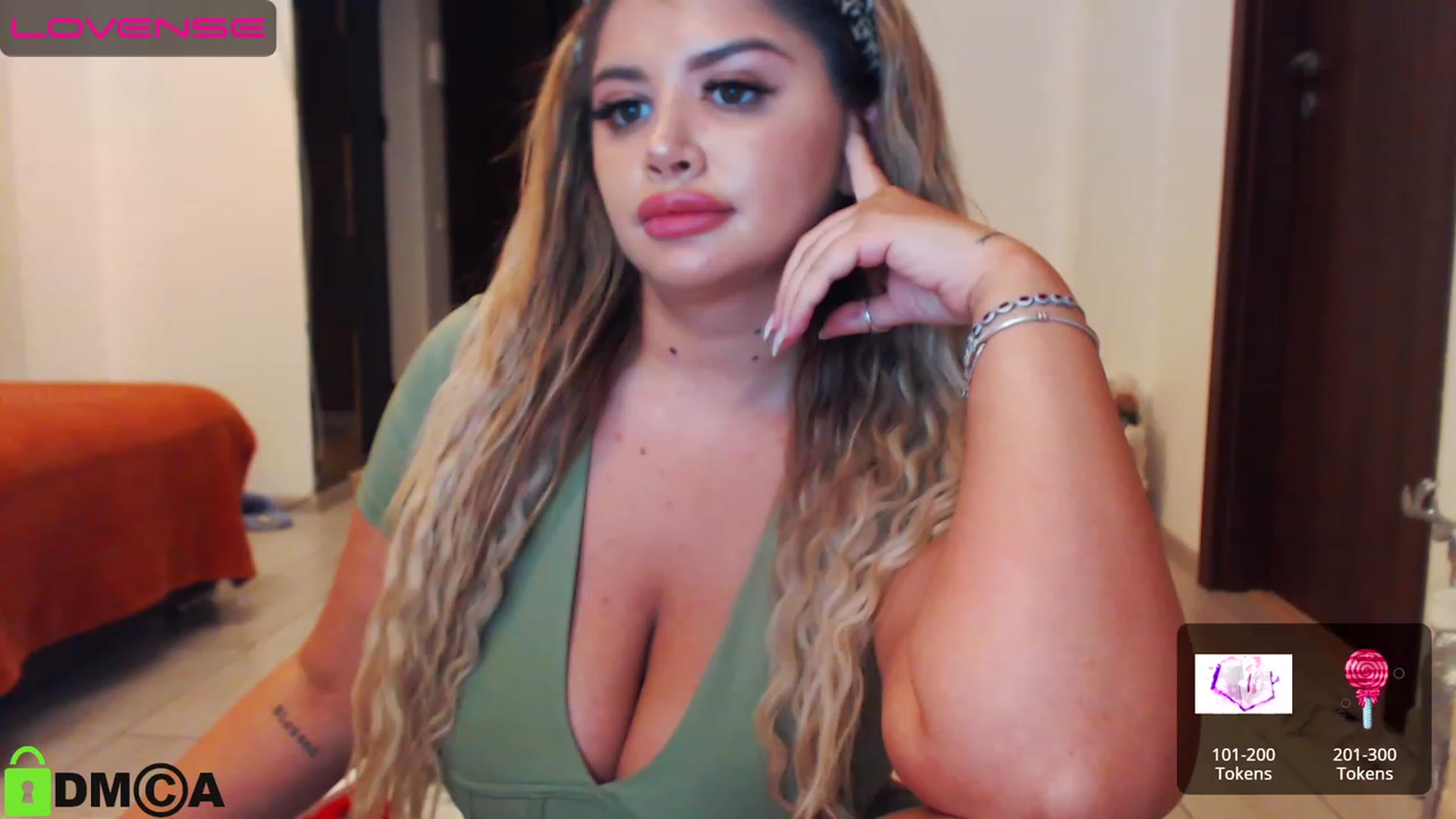 Gallery image thumbnail from Amber_Xs's myfreecams stream on, 07/09/2023, 24:32 image 11 of 20