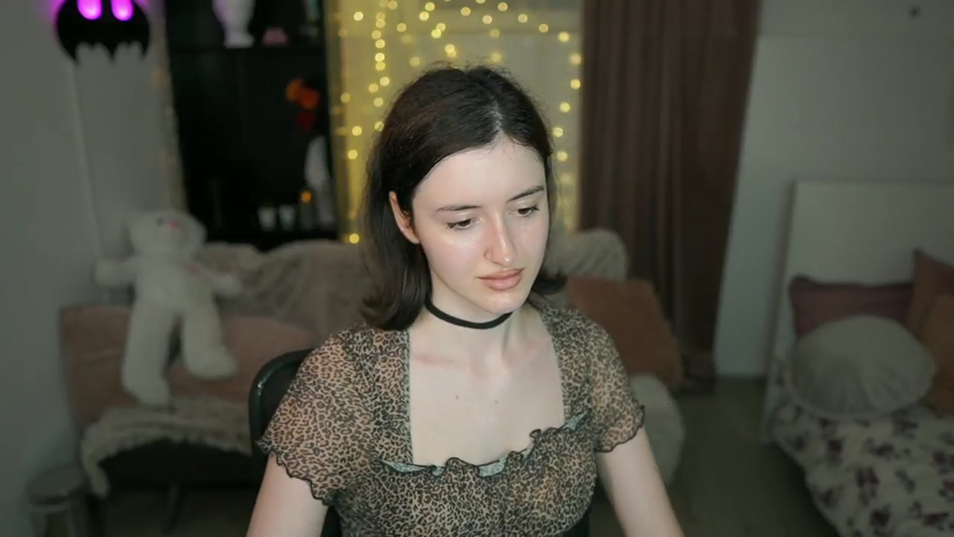 Gallery image thumbnail from Amber__Love18's myfreecams stream on, 06/28/2024, 13:03 image 12 of 20