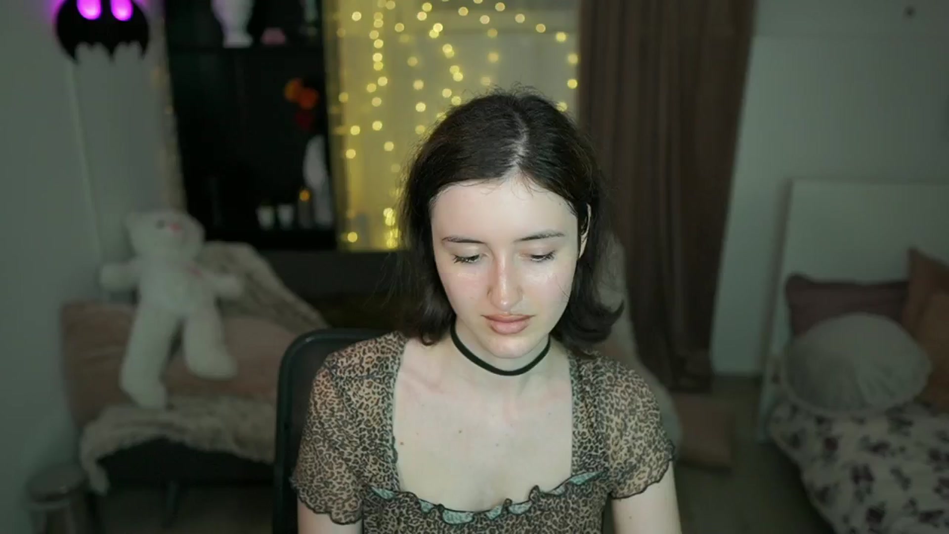 Gallery image thumbnail from Amber__Love18's myfreecams stream on, 06/28/2024, 13:36 image 16 of 20