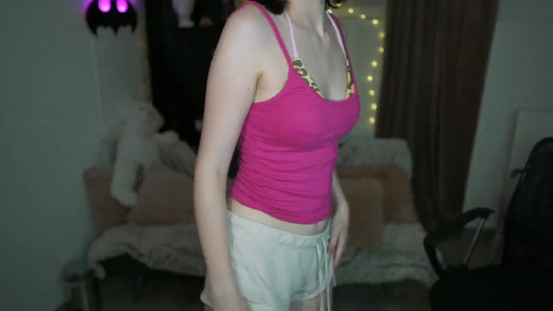Gallery image thumbnail from Amber__Love18's myfreecams stream on, 06/30/2024, 16:42 image 18 of 20