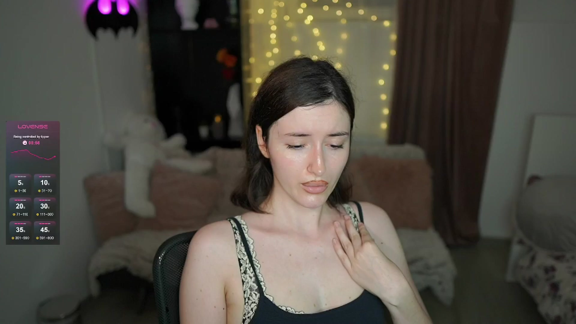Gallery image thumbnail from Amber__Love18's myfreecams stream on, 07/01/2024, 13:00 image 13 of 20