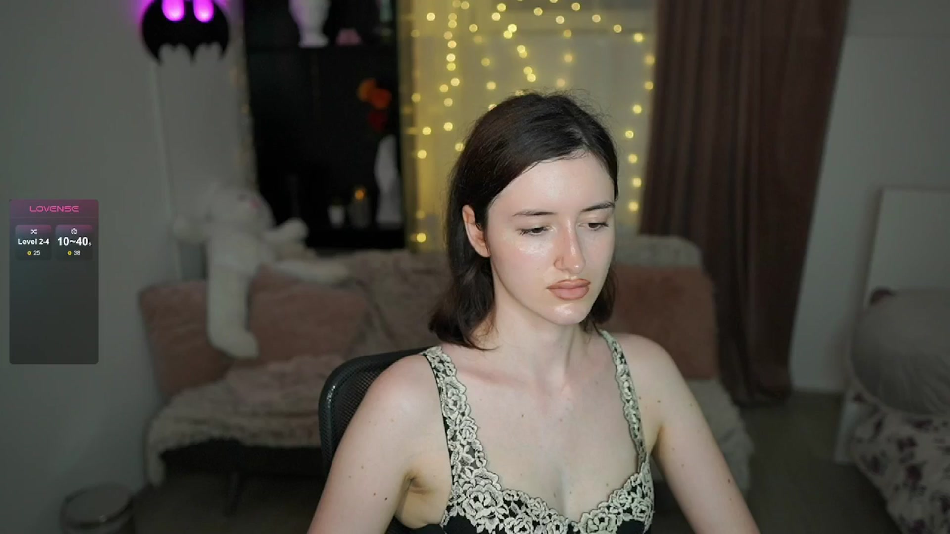Gallery image thumbnail from Amber__Love18's myfreecams stream on, 07/01/2024, 13:00 image 20 of 20
