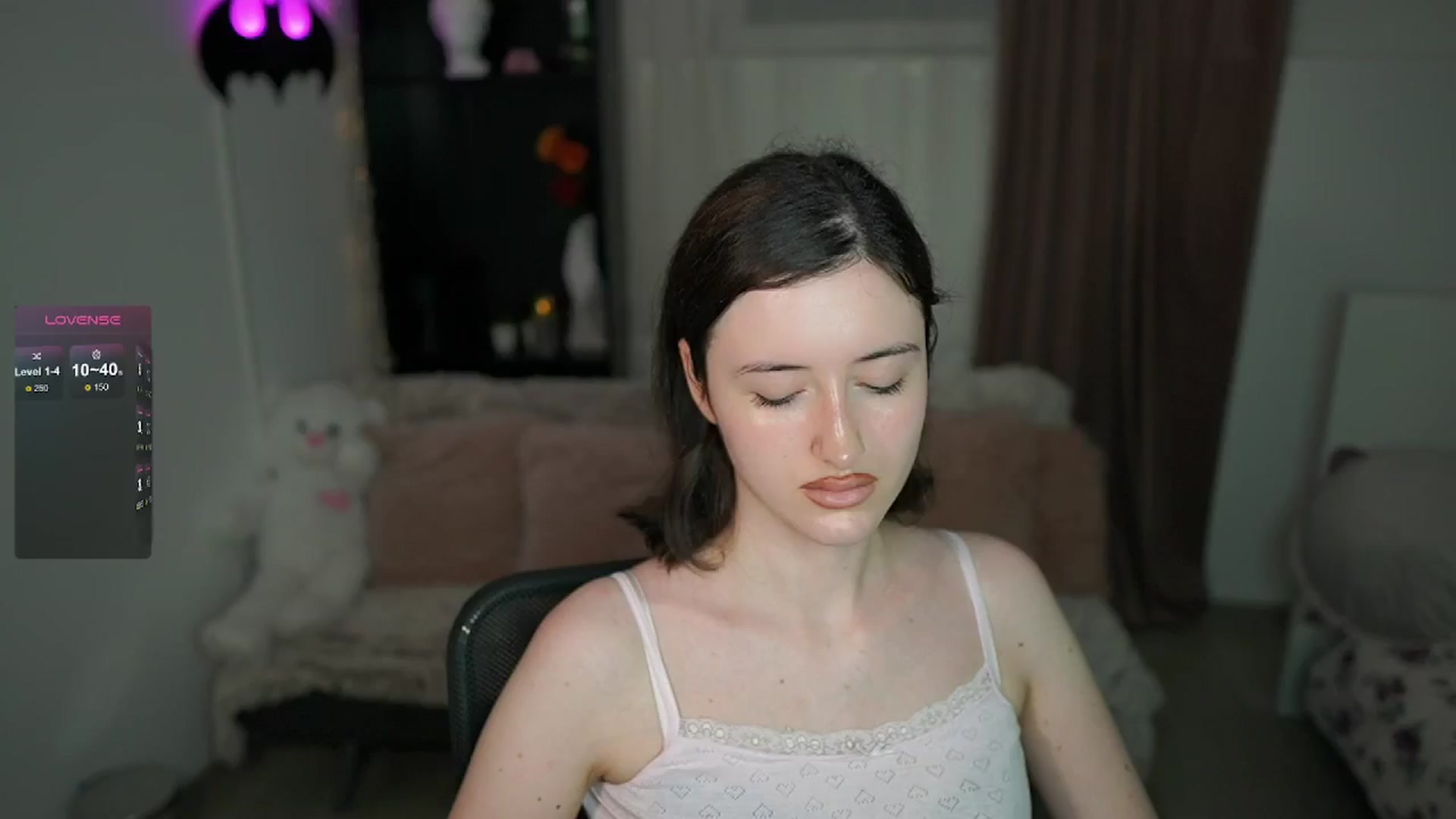 Gallery image thumbnail from Amber__Love18's myfreecams stream on, 07/02/2024, 08:34 image 13 of 20
