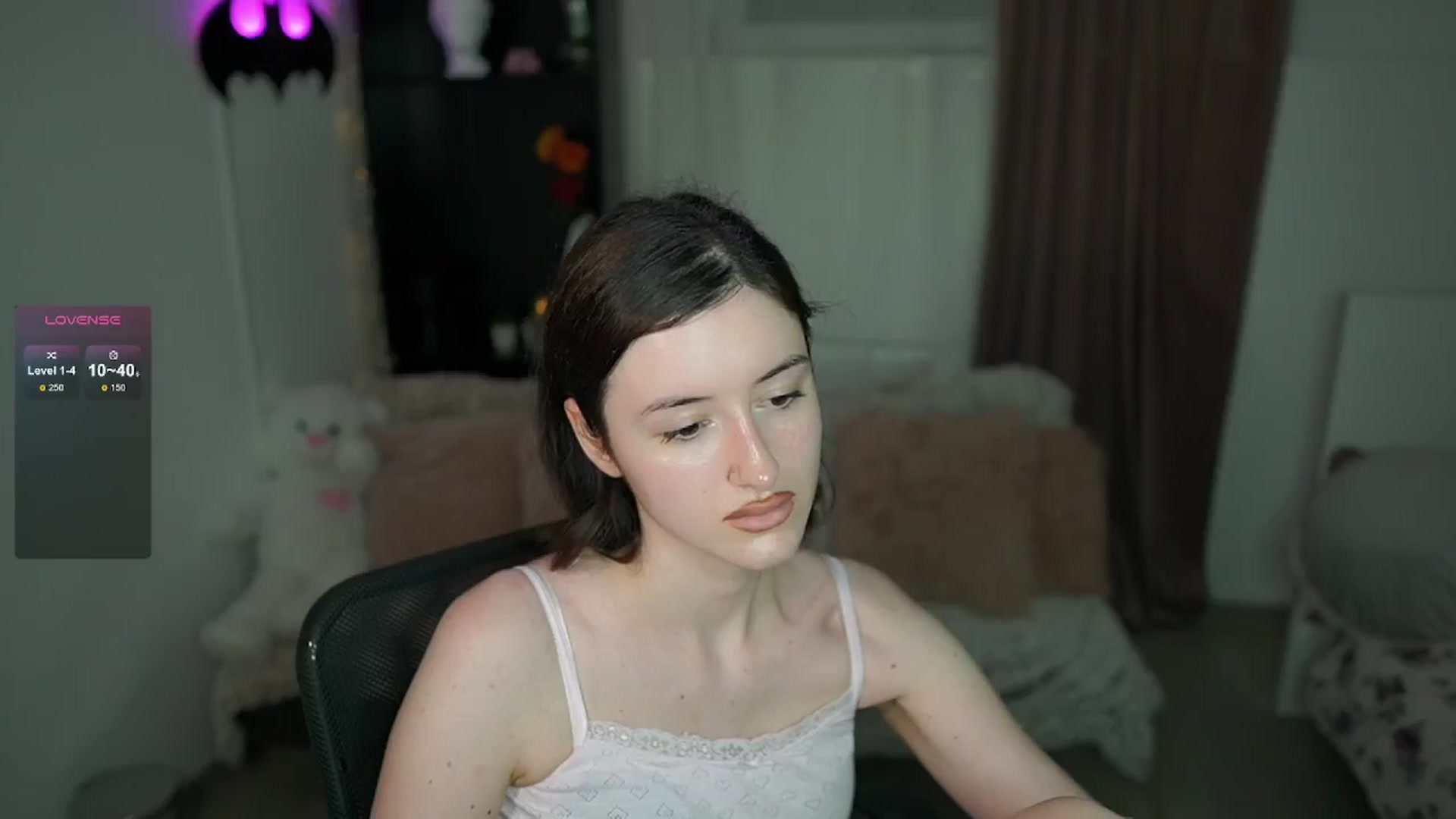 Gallery image thumbnail from Amber__Love18's myfreecams stream on, 07/02/2024, 08:34 image 3 of 20
