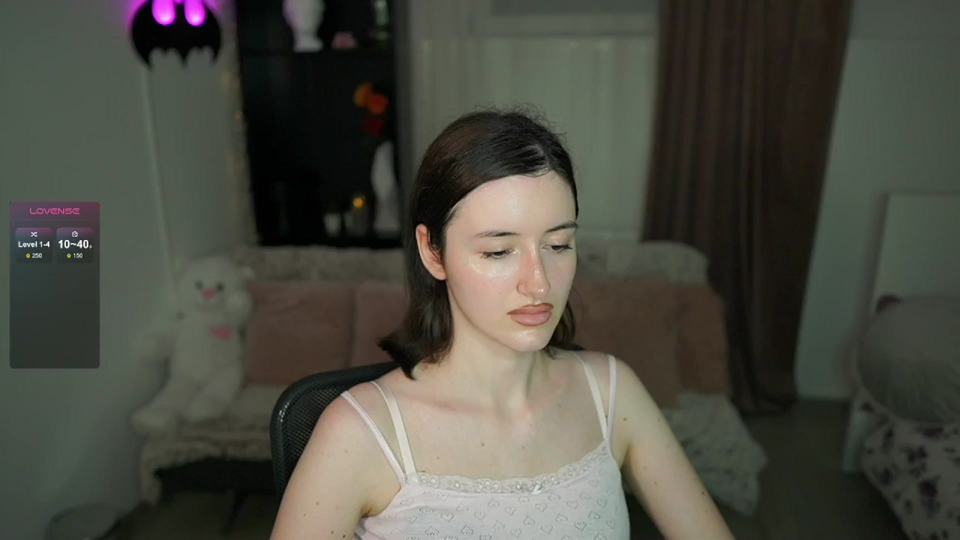 Gallery image thumbnail from Amber__Love18's myfreecams stream on, 07/02/2024, 10:51 image 5 of 20