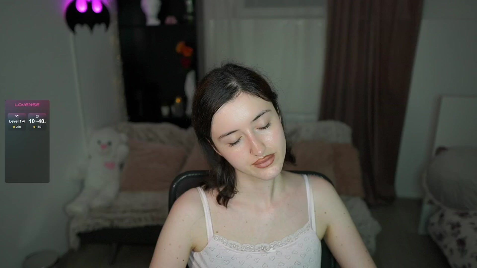 Gallery image thumbnail from Amber__Love18's myfreecams stream on, 07/02/2024, 13:03 image 18 of 20