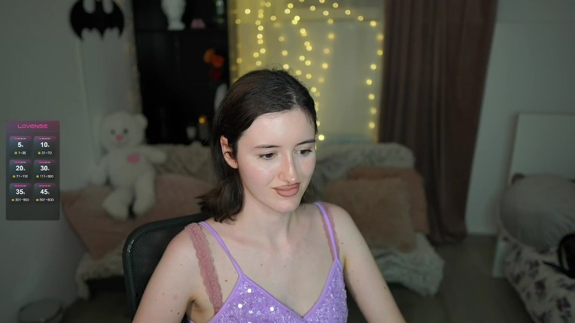 Gallery image thumbnail from Amber__Love18's myfreecams stream on, 07/03/2024, 13:02 image 19 of 20