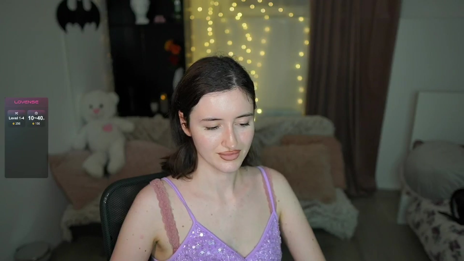Gallery image thumbnail from Amber__Love18's myfreecams stream on, 07/03/2024, 13:02 image 20 of 20