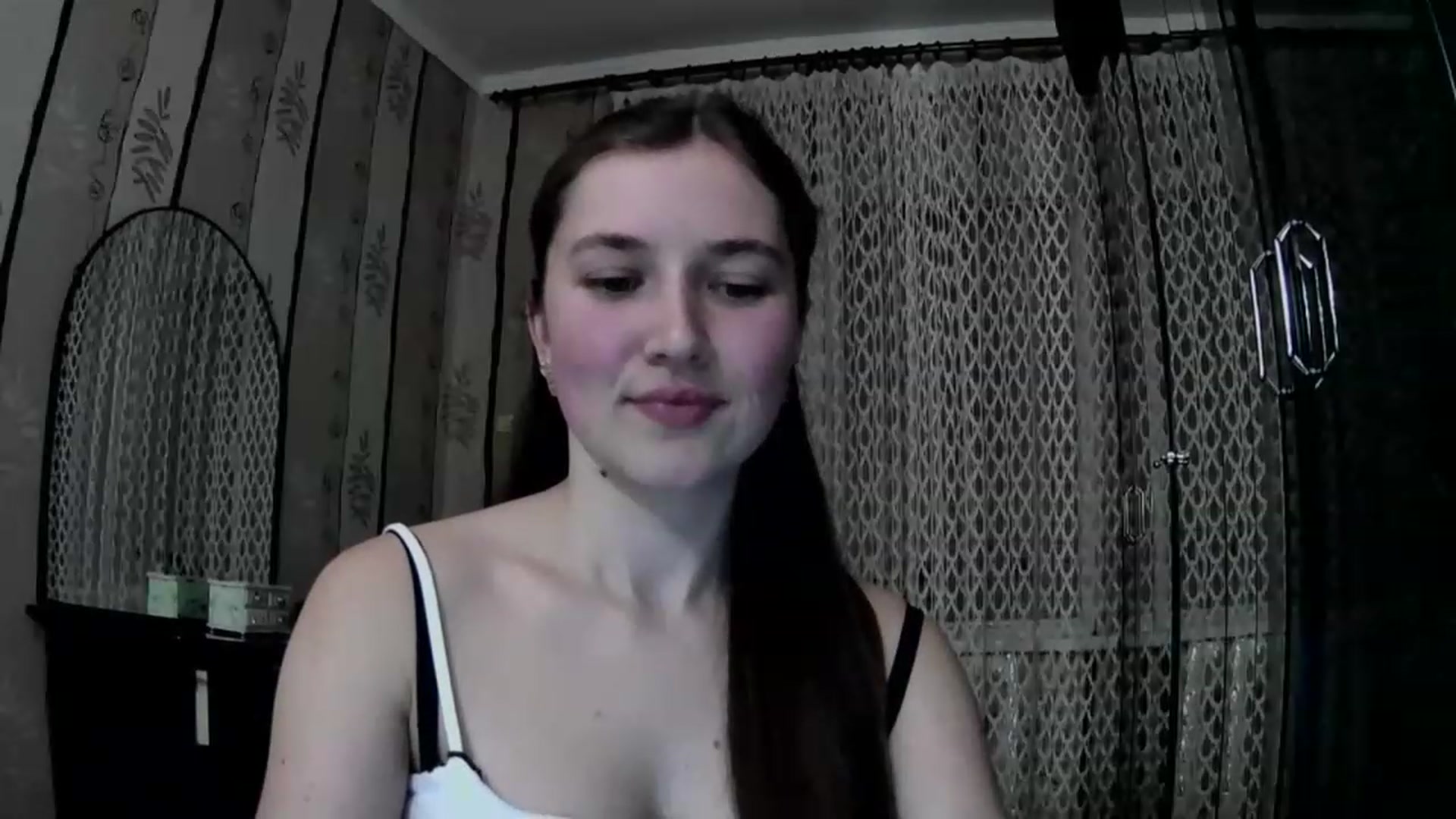 Gallery image thumbnail from Amber_nightly's myfreecams stream on, 03/30/2023, 18:55 image 10 of 20