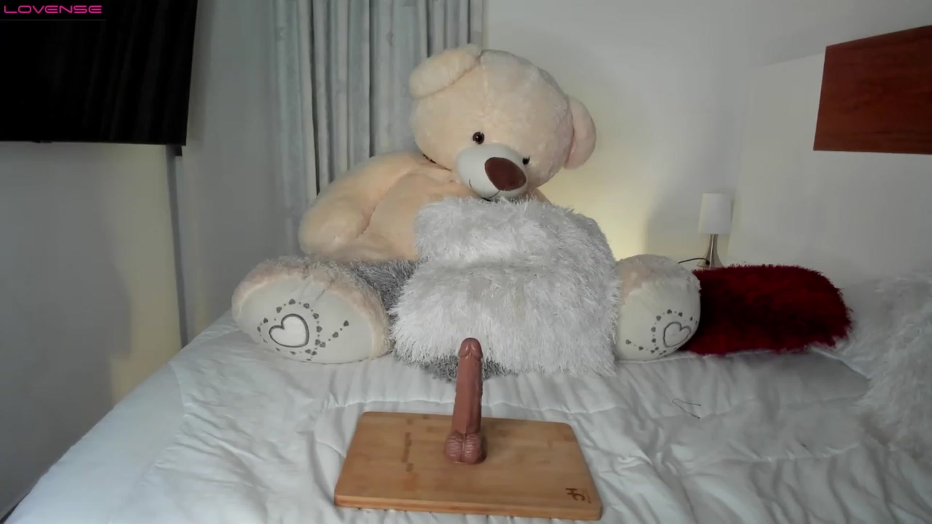 Gallery image thumbnail from Amber_walker's myfreecams stream on, 12/12/2022, 05:54 image 13 of 20