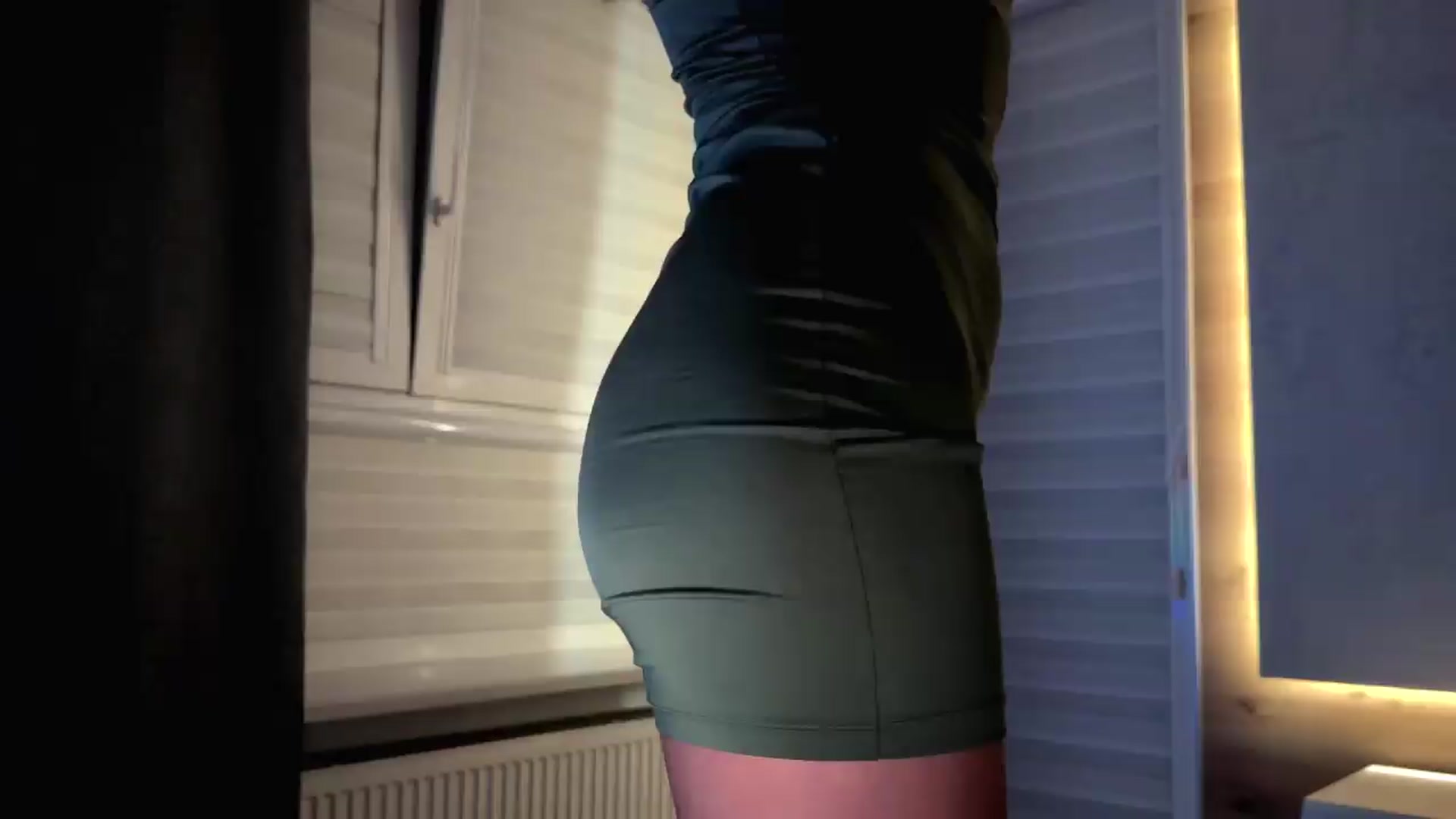 Gallery image thumbnail from Ambercita's myfreecams stream on, 08/22/2026, 23:41 image 11 of 20