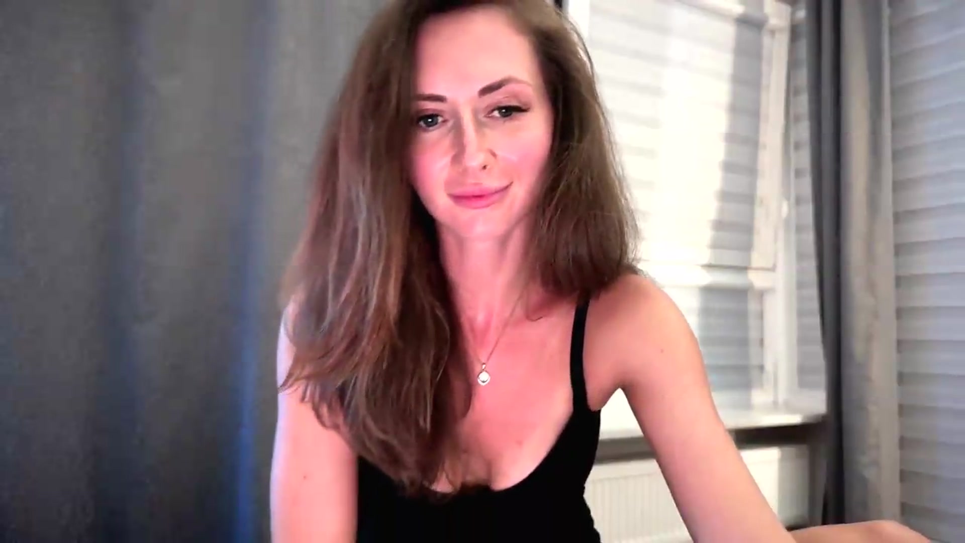 Gallery image thumbnail from Ambercita's myfreecams stream on, 08/25/2026, 21:14 image 2 of 20