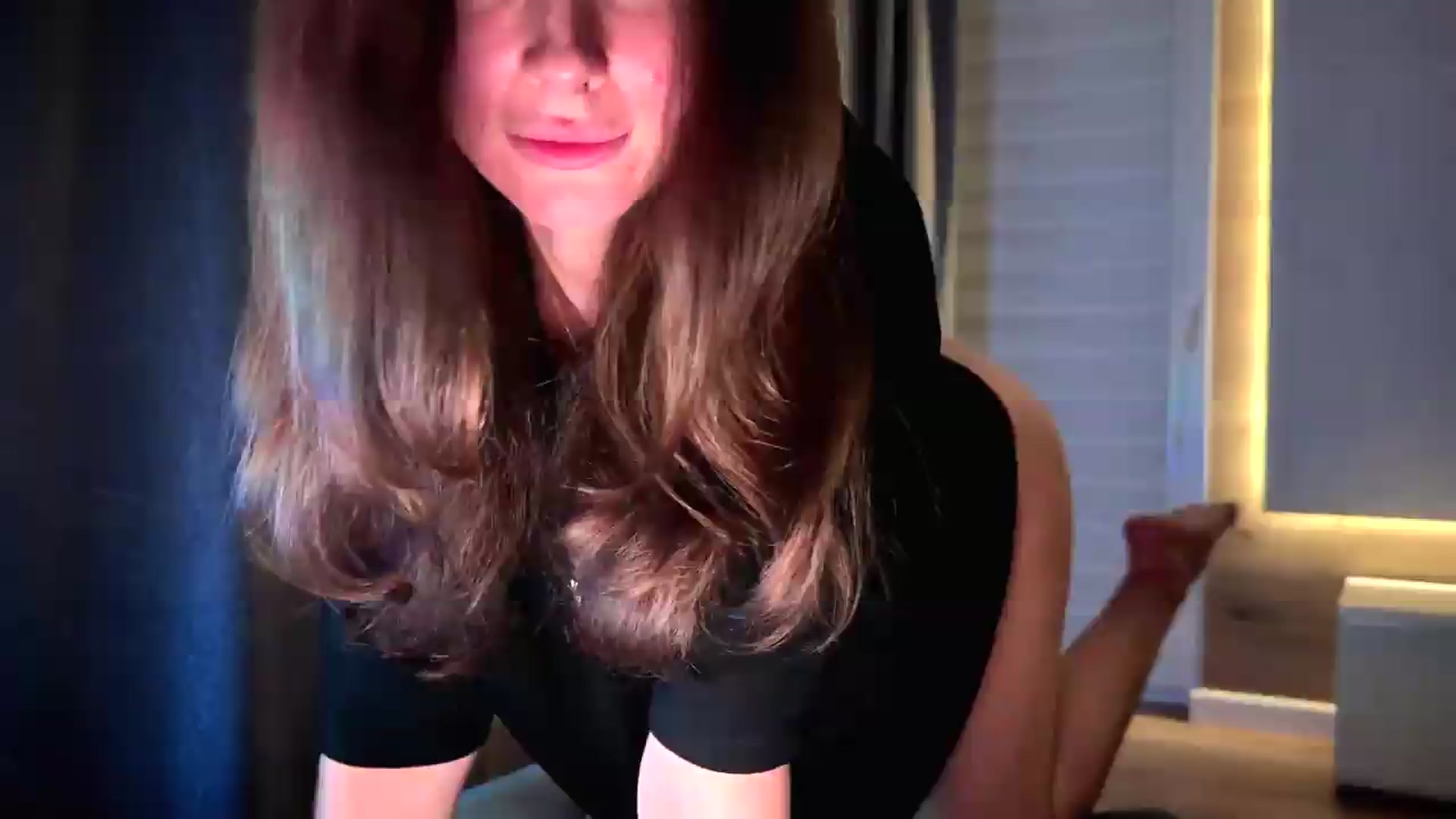 Gallery image thumbnail from Ambercita's myfreecams stream on, 09/05/2026, 22:20 image 13 of 20