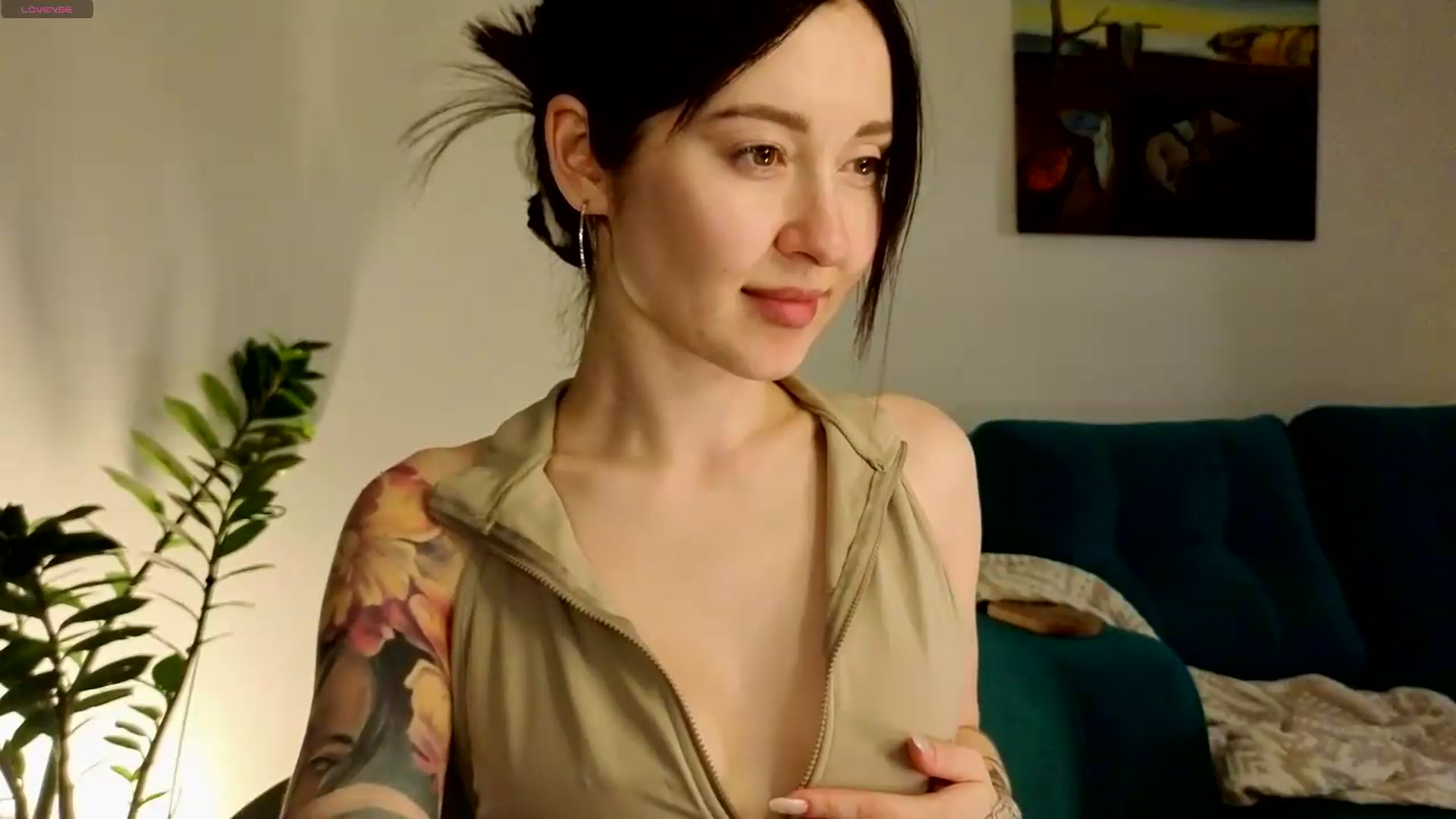 Gallery image thumbnail from Ambientmoon's myfreecams stream on, 05/25/2026, 21:19 image 7 of 20