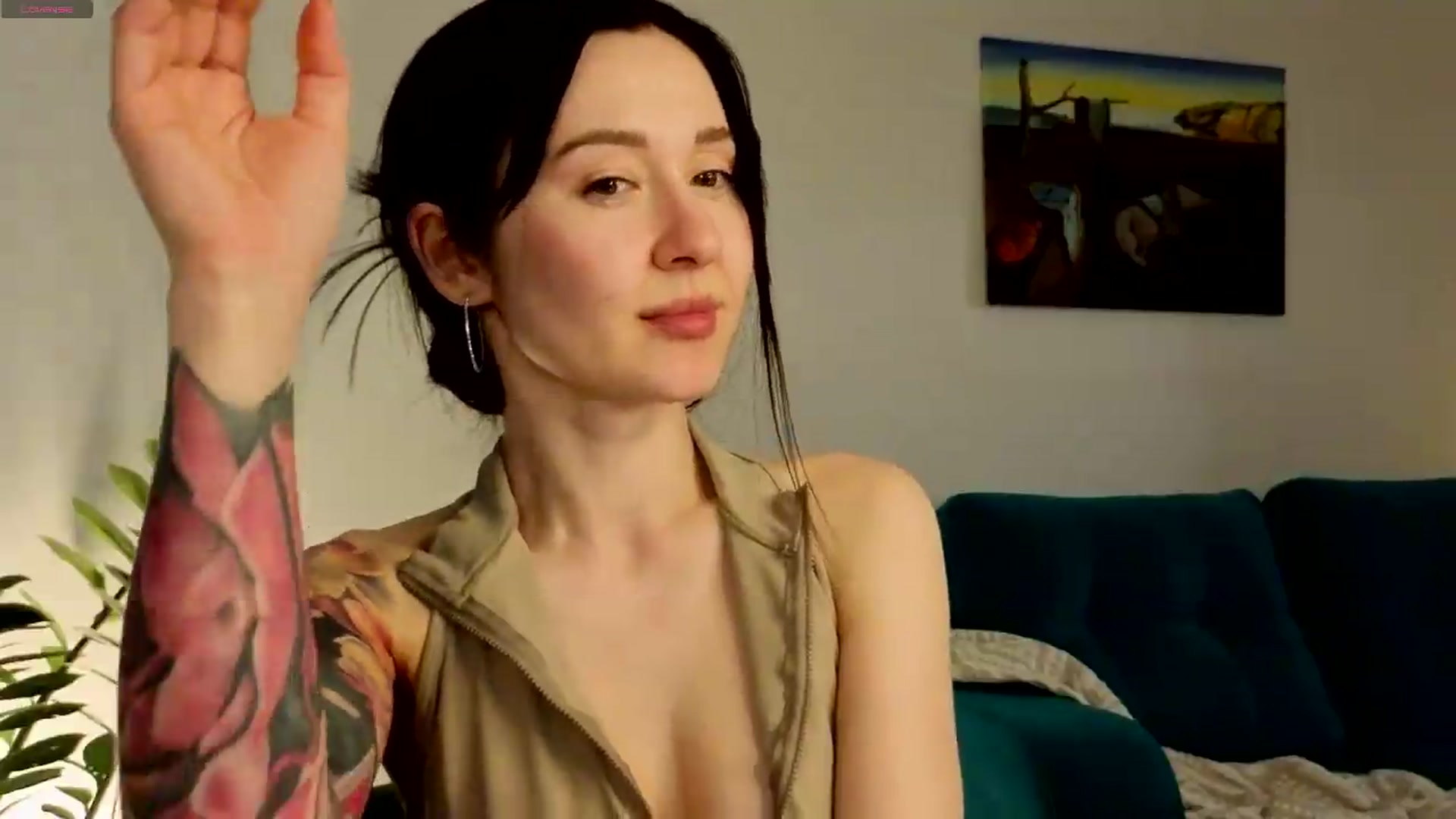 Gallery image thumbnail from Ambientmoon's myfreecams stream on, 05/26/2026, 24:50 image 13 of 20