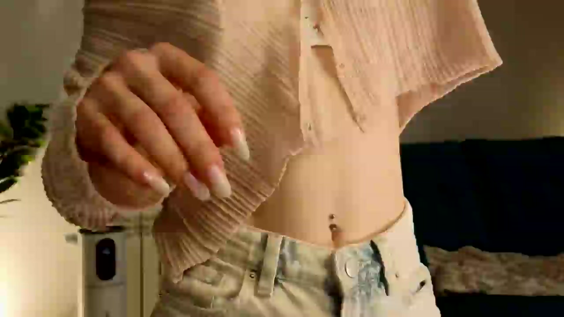 Gallery image thumbnail from Ambientmoon's myfreecams stream on, 05/26/2026, 19:46 image 5 of 20