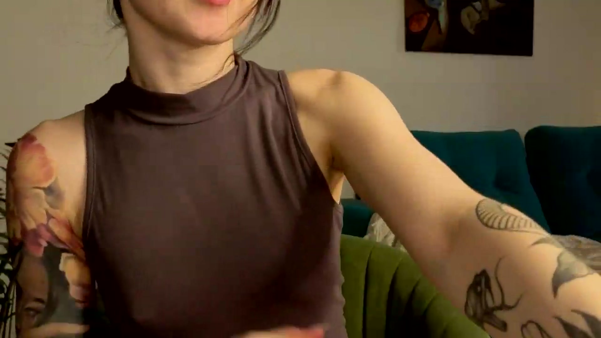 Gallery image thumbnail from Ambientmoon's myfreecams stream on, 05/28/2026, 21:08 image 14 of 20