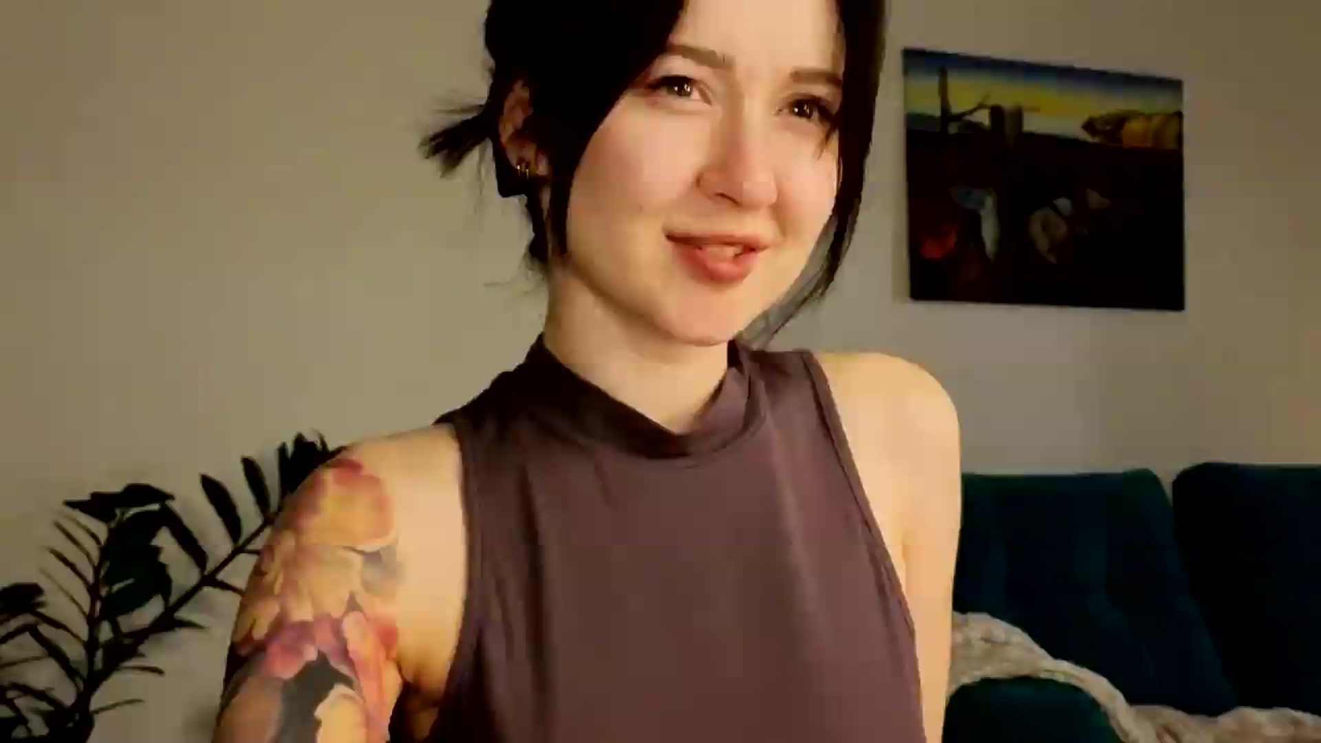 Gallery image thumbnail from Ambientmoon's myfreecams stream on, 05/28/2026, 21:45 image 1 of 20