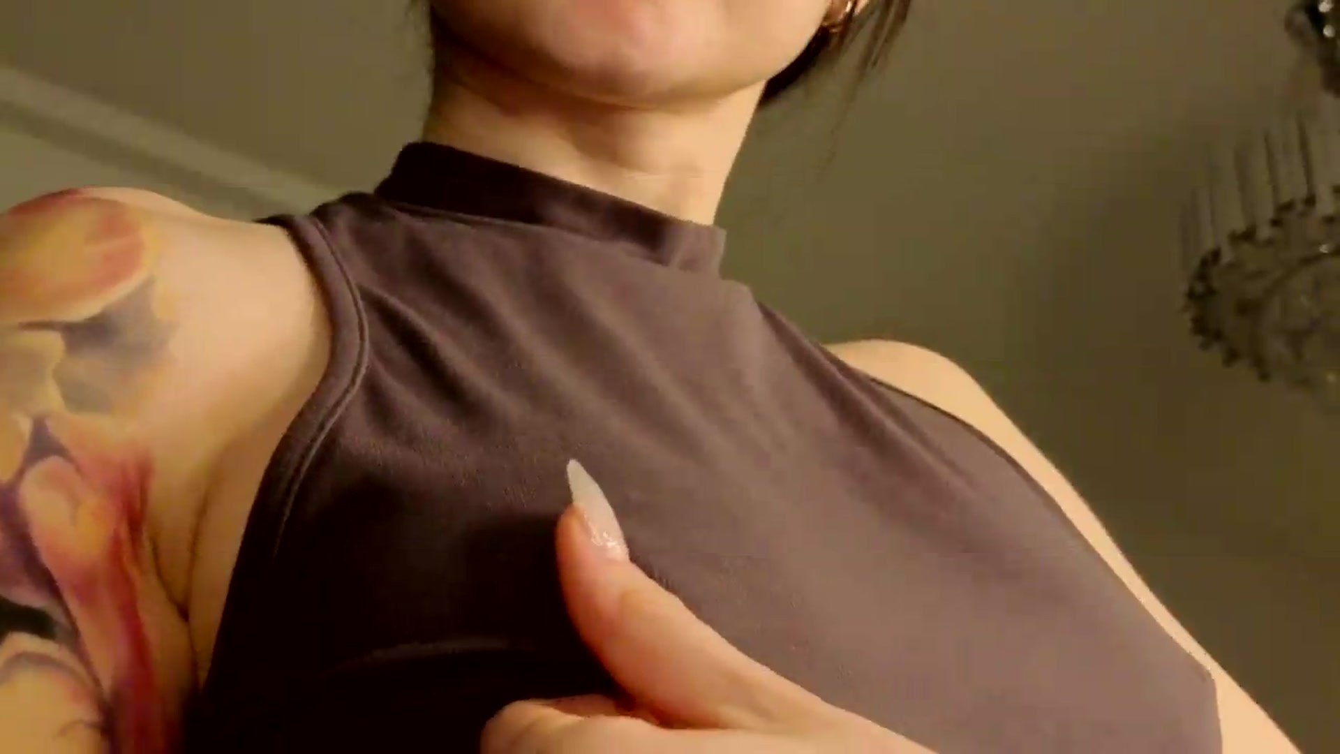 Gallery image thumbnail from Ambientmoon's myfreecams stream on, 05/28/2026, 23:19 image 12 of 20