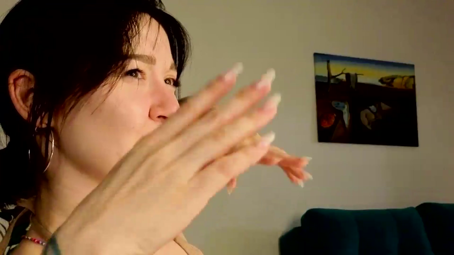 Gallery image thumbnail from Ambientmoon's myfreecams stream on, 05/30/2026, 23:51 image 4 of 20