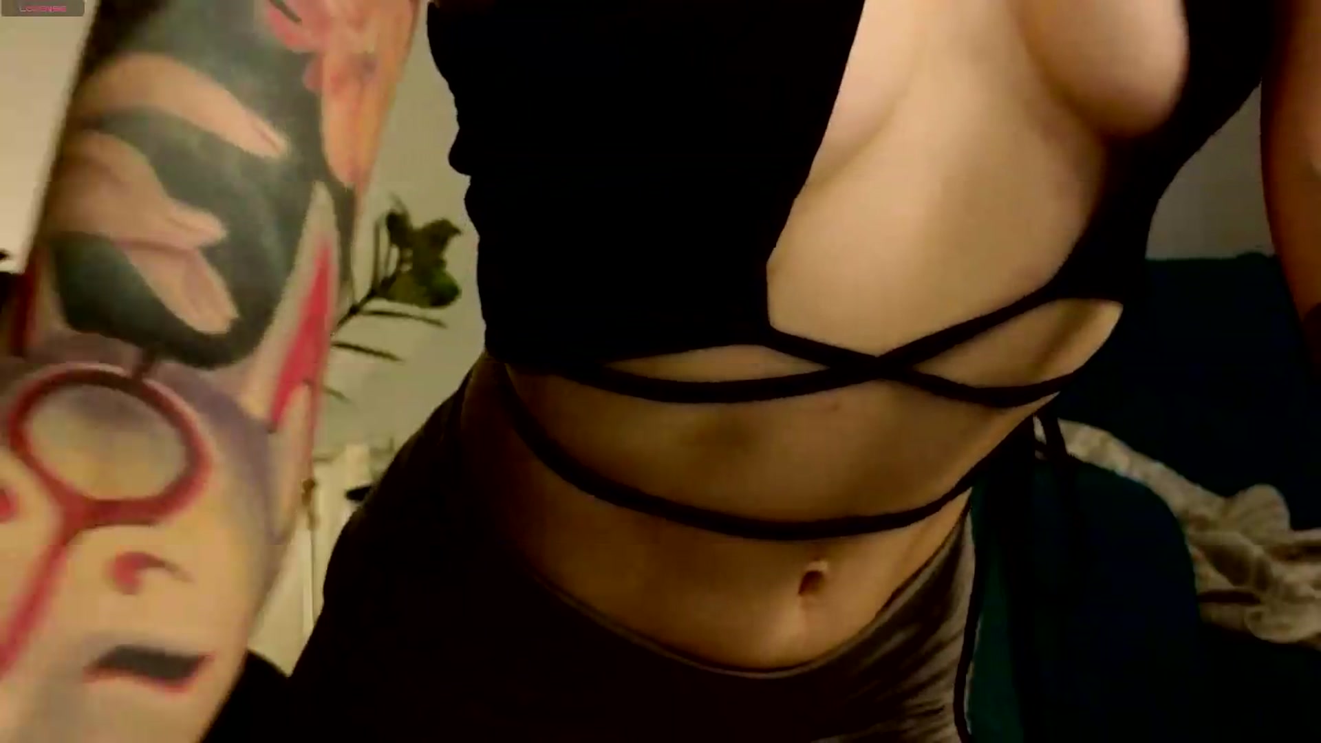 Gallery image thumbnail from Ambientmoon's myfreecams stream on, 06/01/2026, 16:50 image 19 of 20