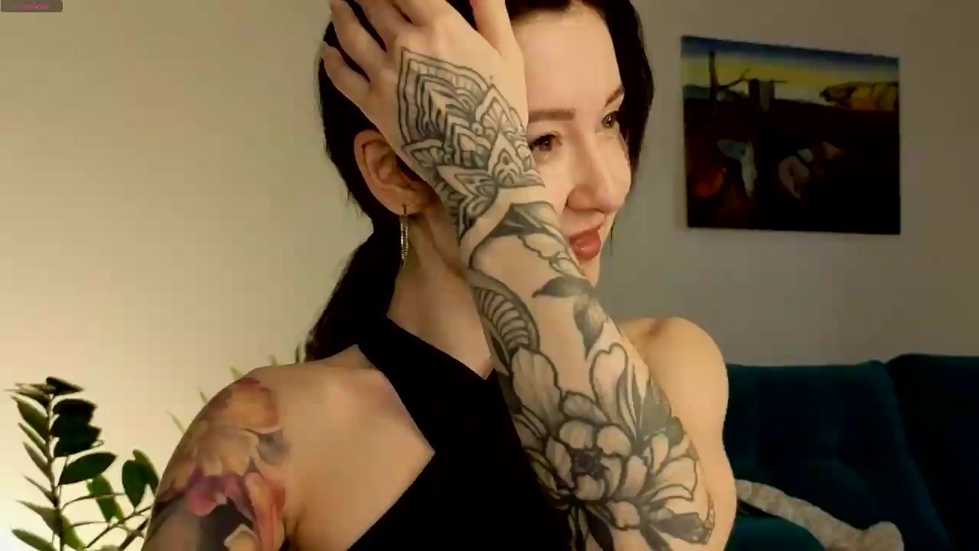 Gallery image thumbnail from Ambientmoon's myfreecams stream on, 06/01/2026, 19:22 image 2 of 20