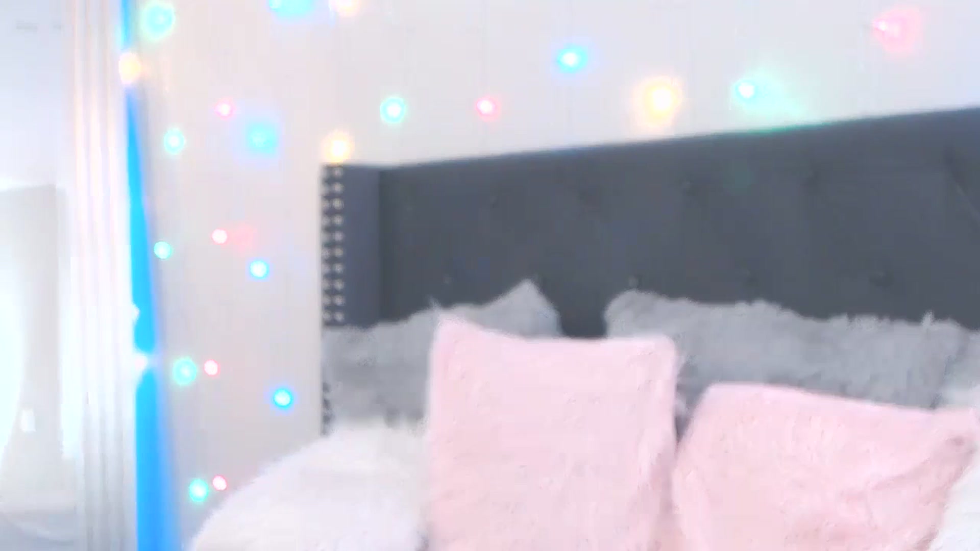 Gallery image thumbnail from AmbriTaylor's myfreecams stream on, 07/13/2023, 14:54 image 7 of 20