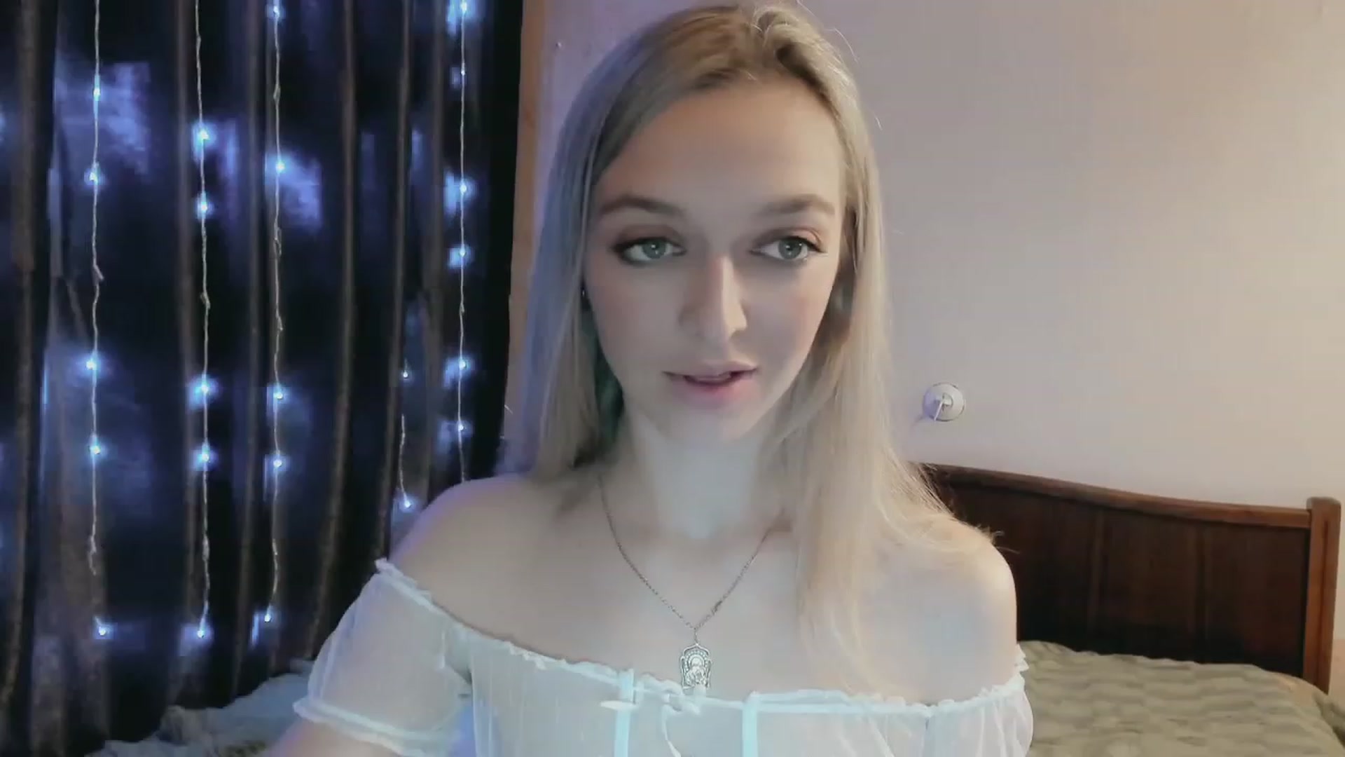 Gallery image thumbnail from Ambri_Lili's myfreecams stream on, 03/26/2023, 17:01 image 20 of 20
