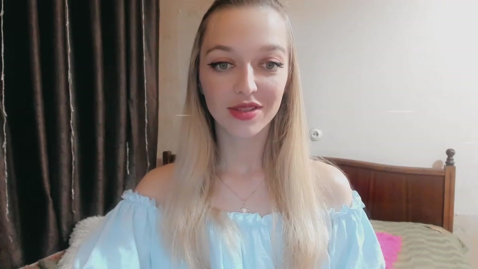Gallery image thumbnail from Ambri_Lili's myfreecams stream on, 04/19/2023, 17:35 image 17 of 20