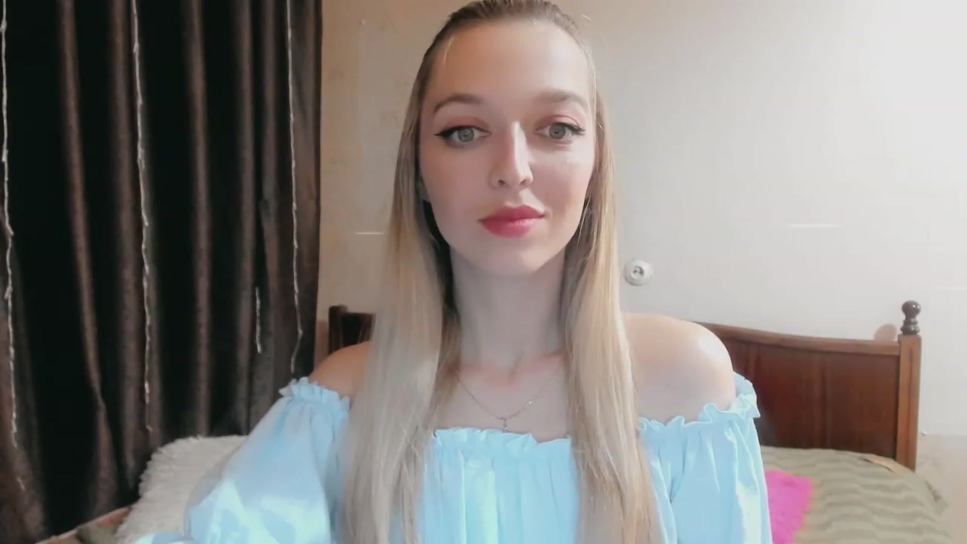 Gallery image thumbnail from Ambri_Lili's myfreecams stream on, 04/19/2023, 17:35 image 18 of 20