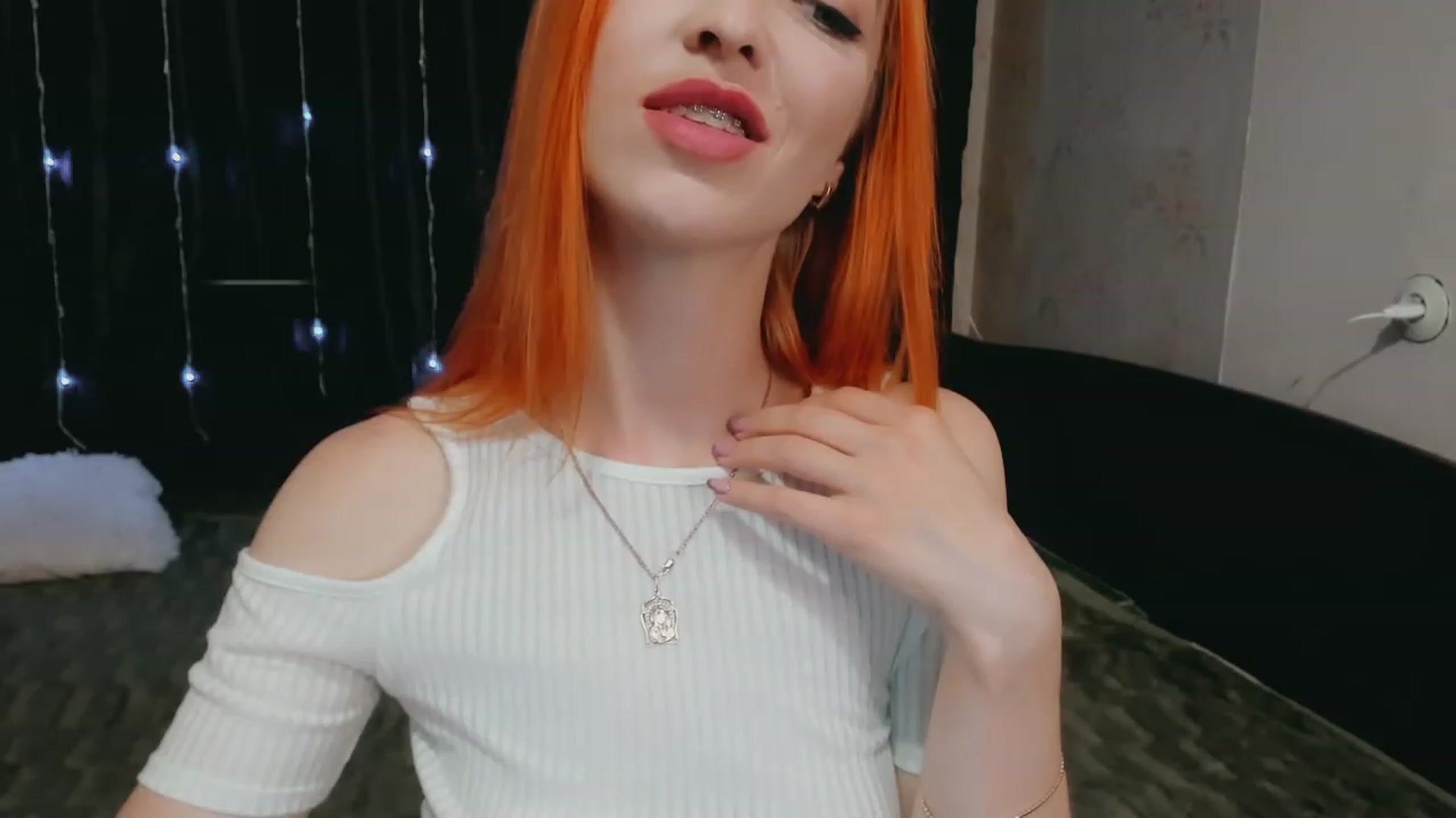 Gallery image thumbnail from Ambri_Lili's myfreecams stream on, 06/09/2023, 15:06 image 11 of 20