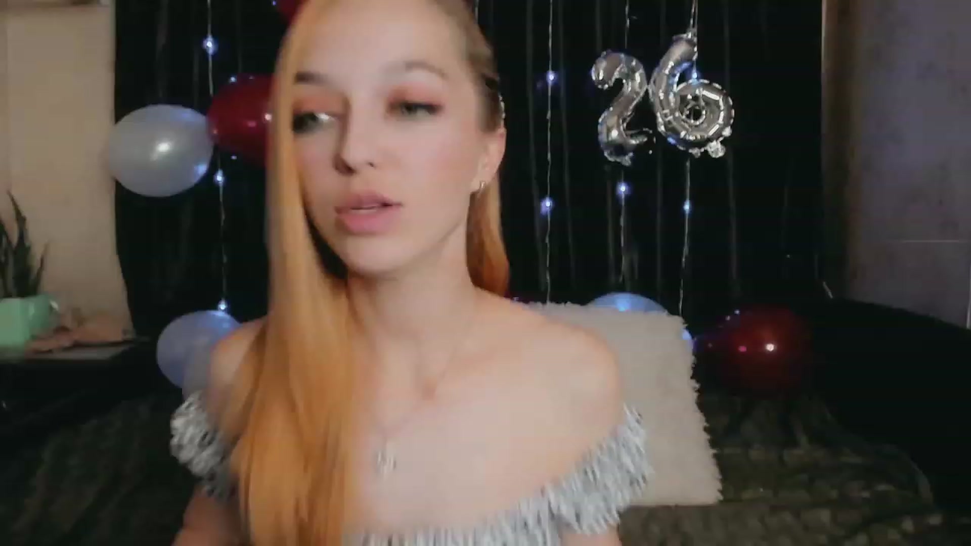 Gallery image thumbnail from Ambri_Lili's myfreecams stream on, 06/12/2023, 19:05 image 14 of 20