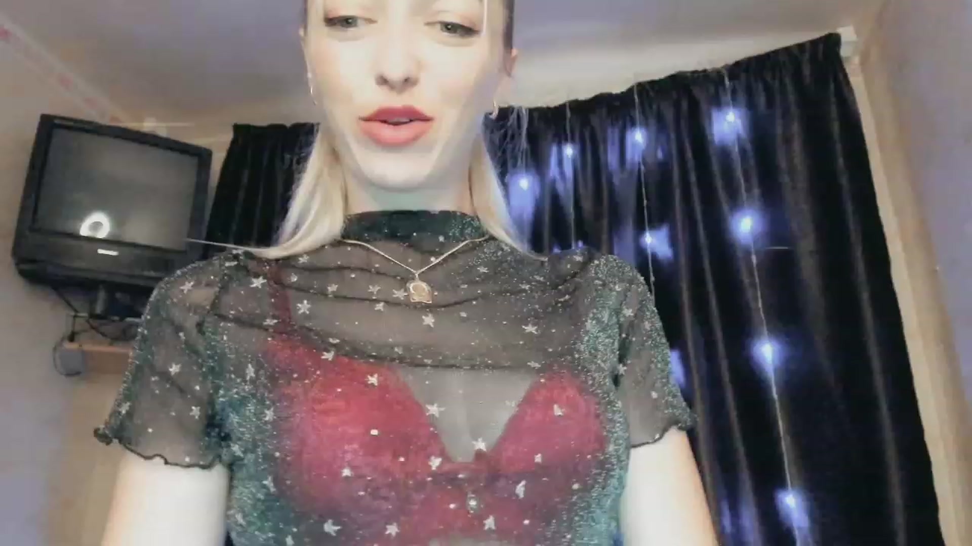 Gallery image thumbnail from Ambri_Lili's myfreecams stream on, 07/23/2023, 15:02 image 5 of 20