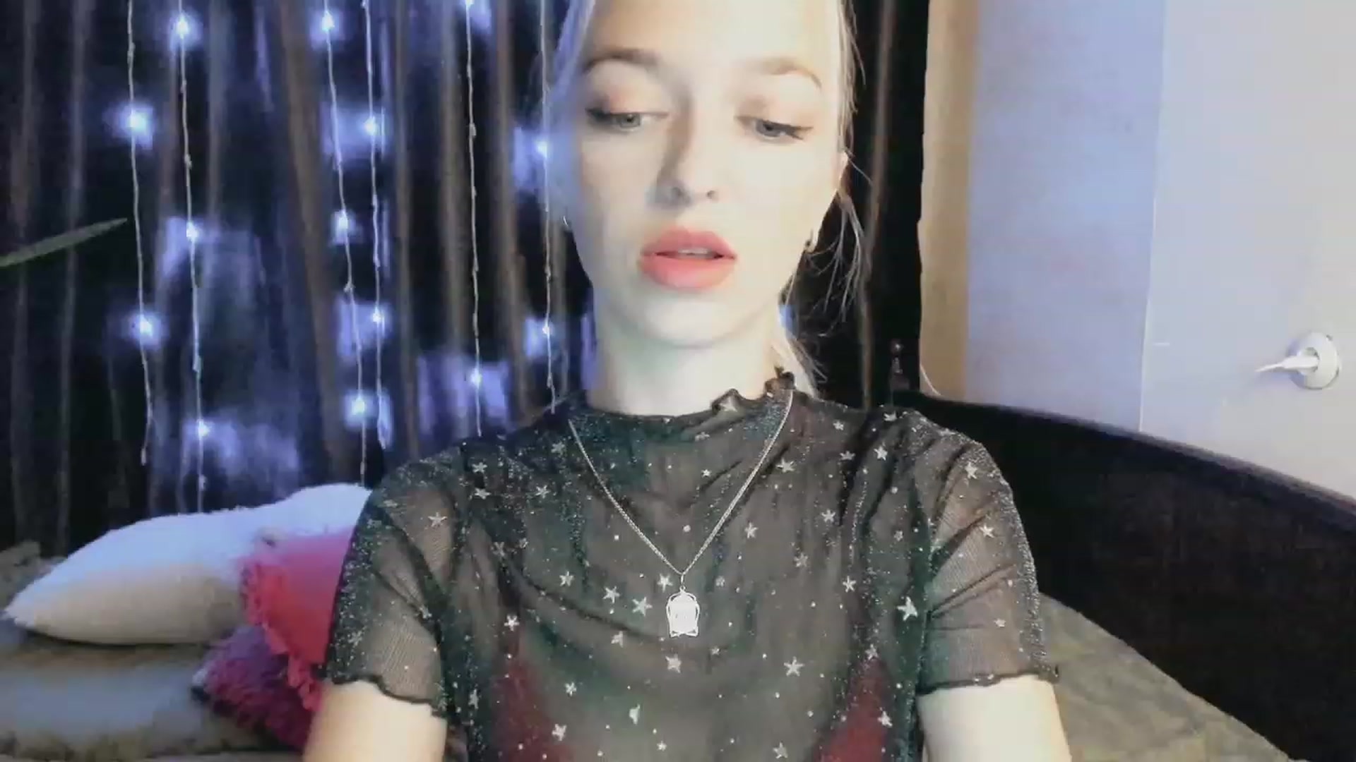 Gallery image thumbnail from Ambri_Lili's myfreecams stream on, 07/23/2023, 15:02 image 8 of 20