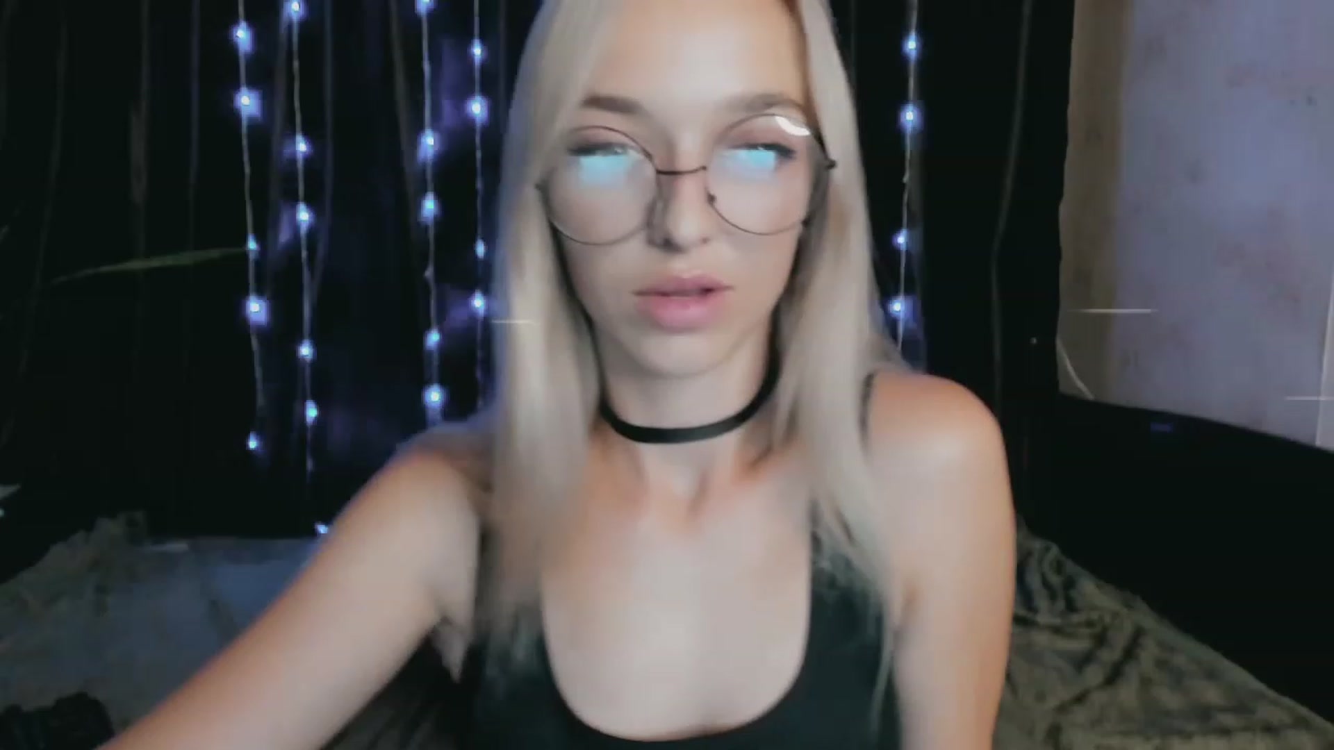 Gallery image thumbnail from Ambri_Lili's myfreecams stream on, 07/28/2023, 14:42 image 15 of 20