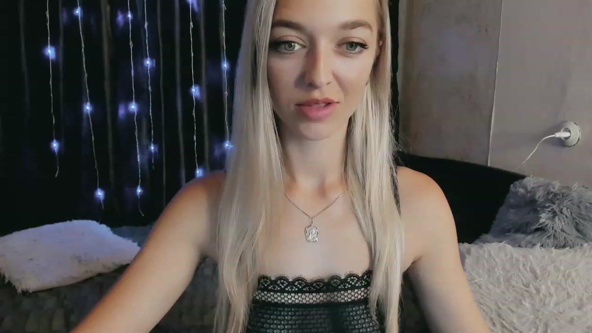 Gallery image thumbnail from Ambri_Lili's myfreecams stream on, 08/14/2023, 05:43 image 12 of 20