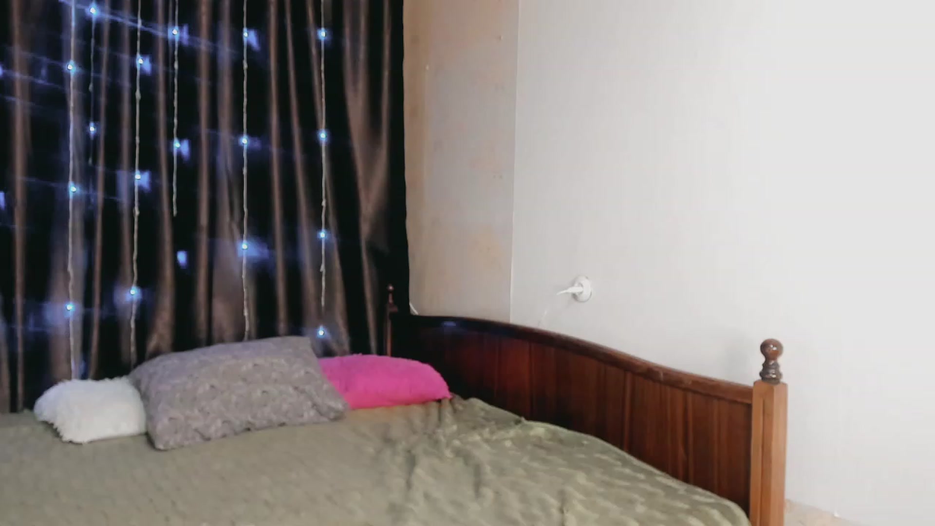 Gallery image thumbnail from Ambri_Lili's myfreecams stream on, 09/22/2023, 14:35 image 20 of 20