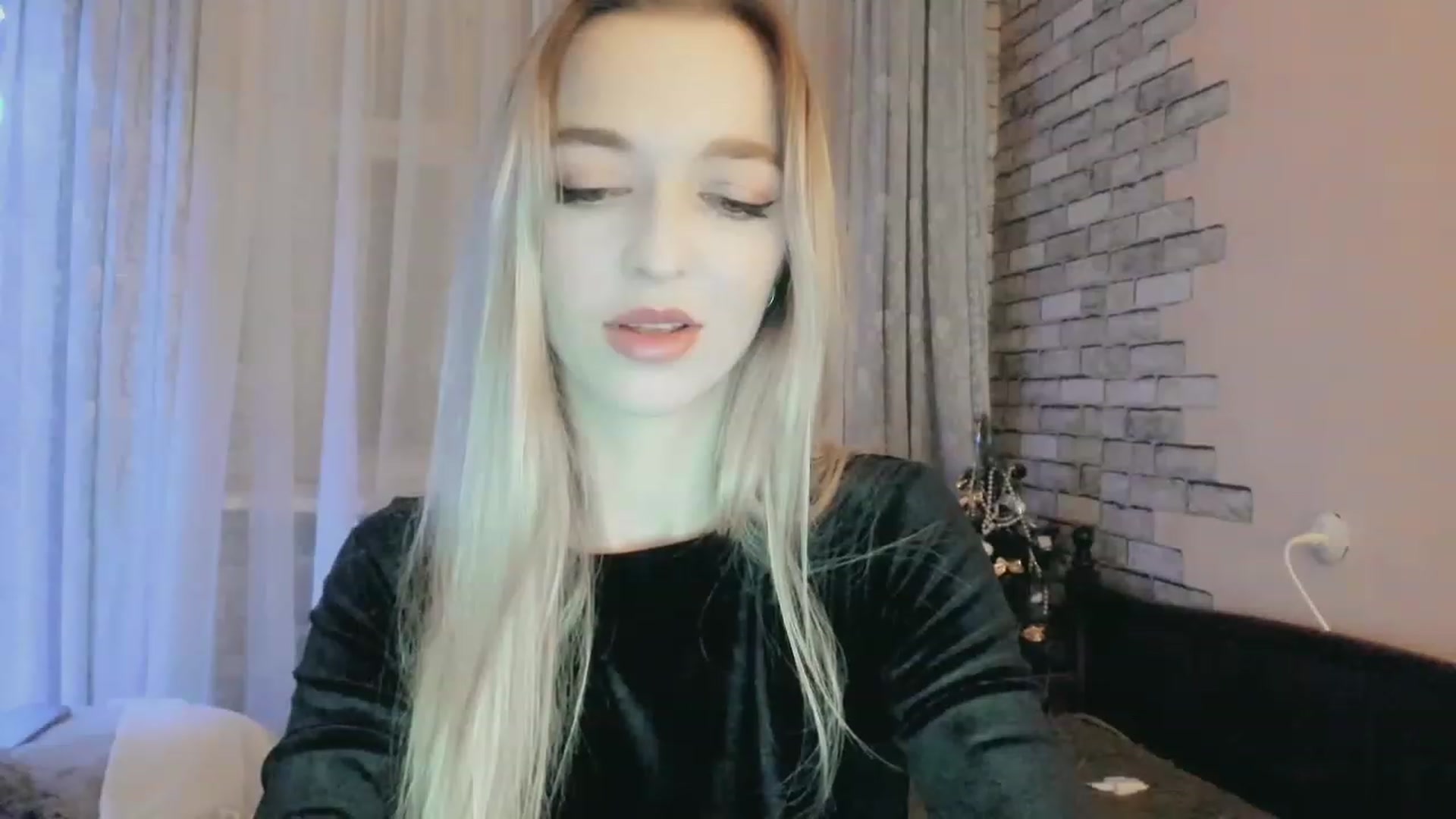 Gallery image thumbnail from Ambri_Lili's myfreecams stream on, 12/31/2023, 16:37 image 20 of 20