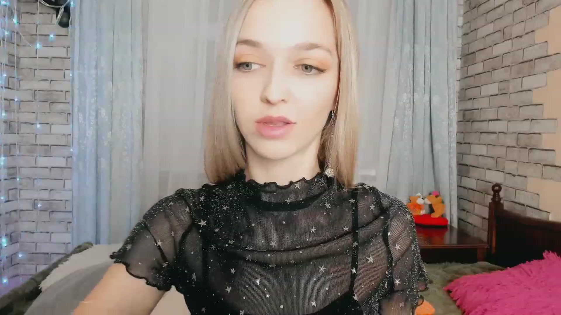 Gallery image thumbnail from Ambri_Lili's myfreecams stream on, 02/20/2024, 17:05 image 14 of 20