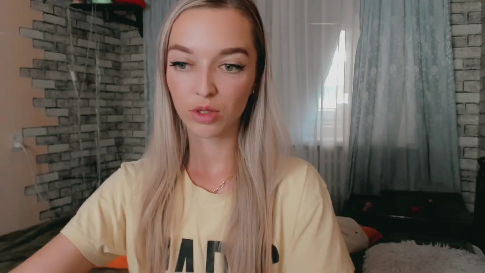 Gallery image thumbnail from Ambri_Lili's myfreecams stream on, 05/31/2024, 14:50 image 8 of 20