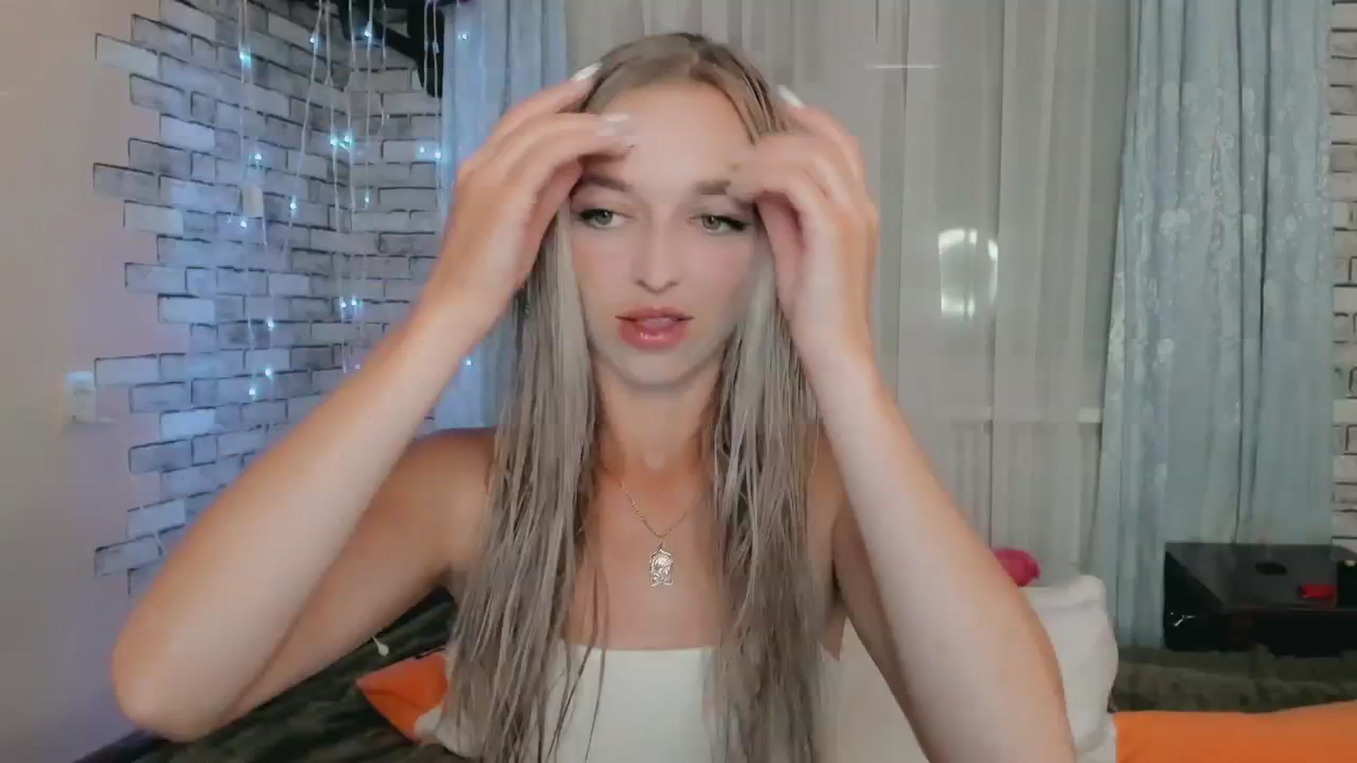 Gallery image thumbnail from Ambri_Lili's myfreecams stream on, 06/09/2024, 18:57 image 1 of 20