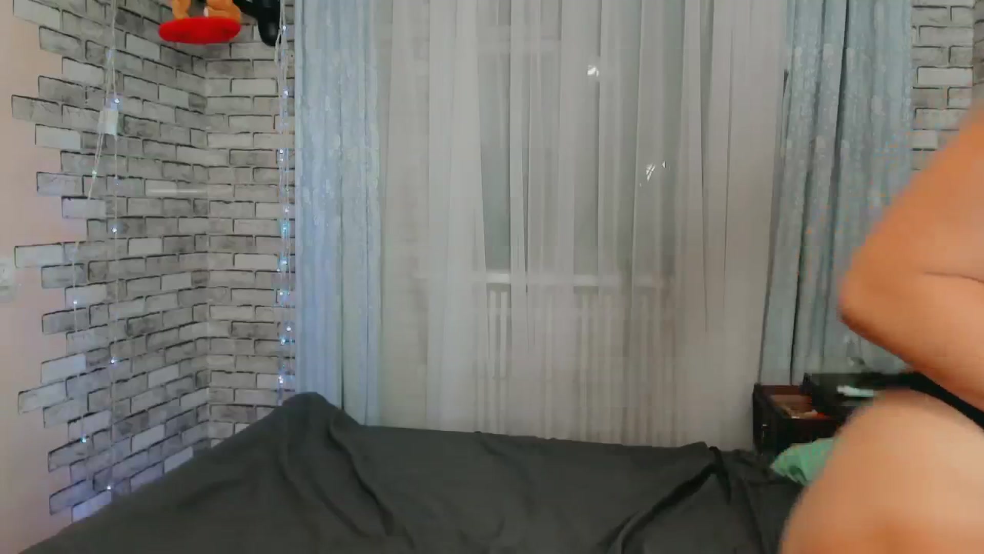 Gallery image thumbnail from Ambri_Lili's myfreecams stream on, 08/13/2024, 22:00 image 8 of 20