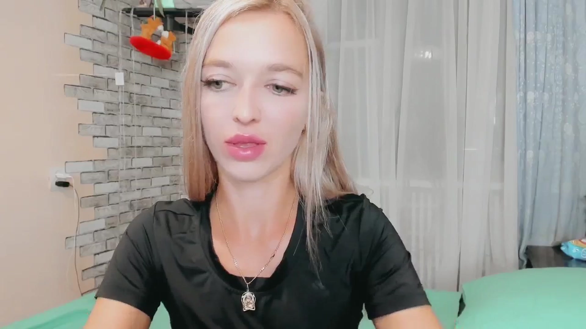 Gallery image thumbnail from Ambri_Lili's myfreecams stream on, 08/30/2024, 19:28 image 5 of 20