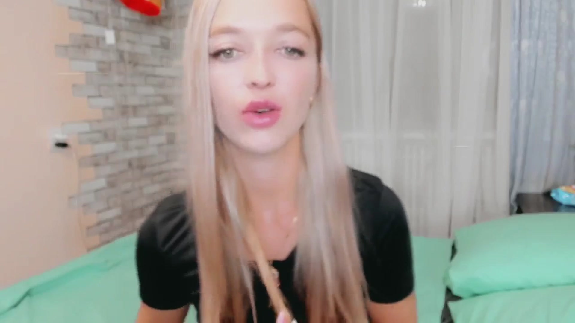 Gallery image thumbnail from Ambri_Lili's myfreecams stream on, 08/30/2024, 19:28 image 9 of 20