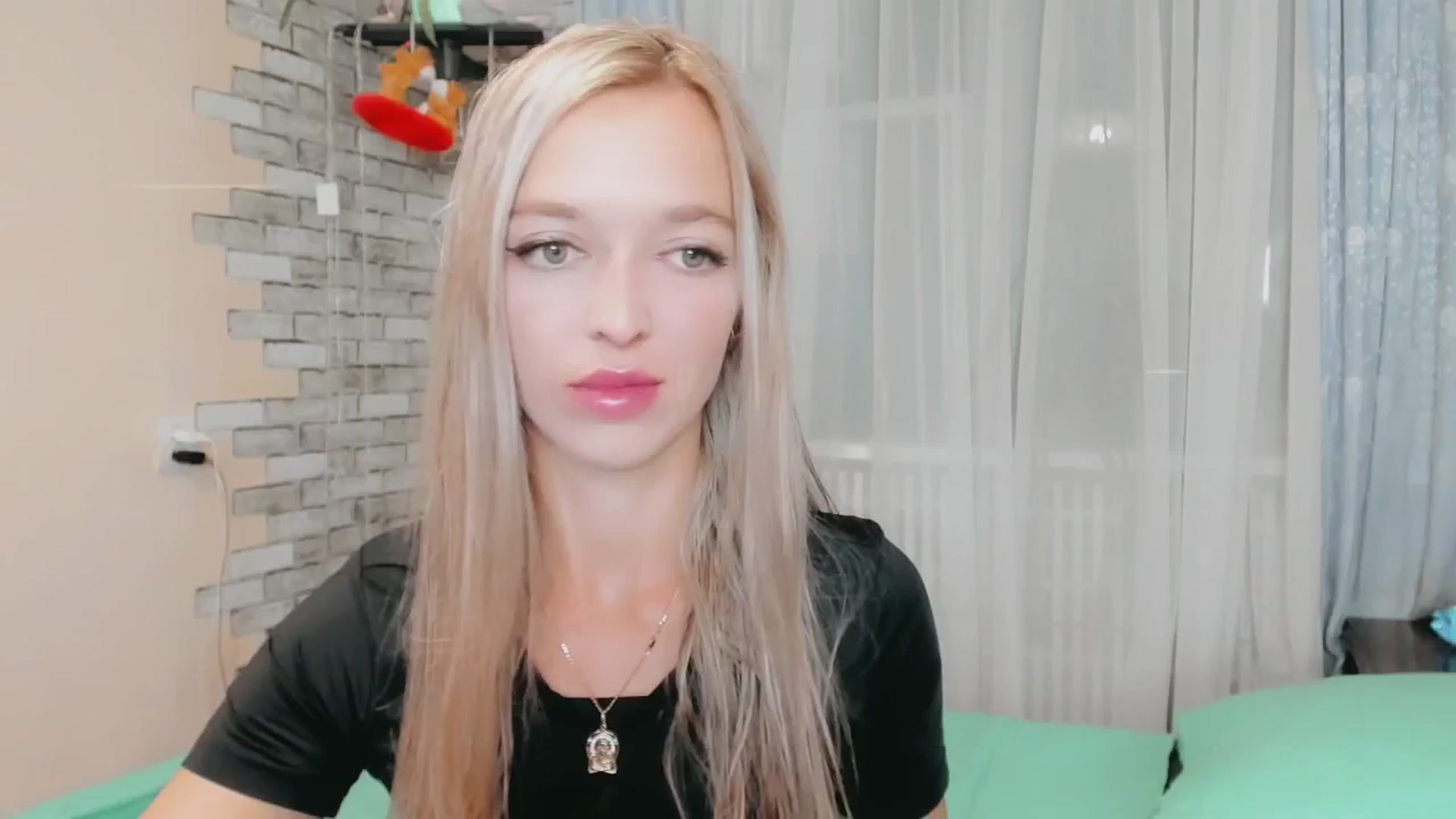 Gallery image thumbnail from Ambri_Lili's myfreecams stream on, 08/30/2024, 19:28 image 1 of 20