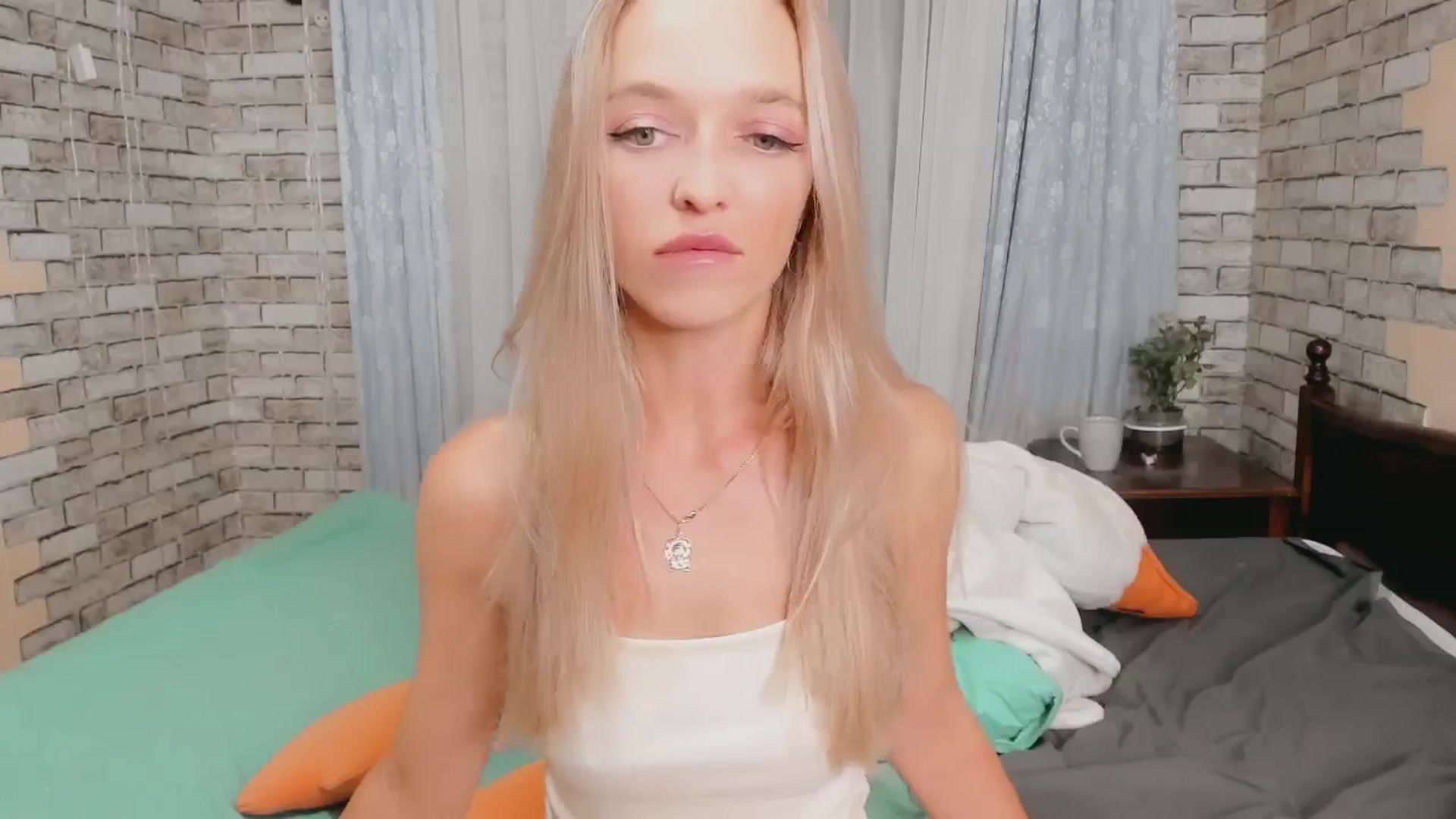 Gallery image thumbnail from Ambri_Lili's myfreecams stream on, 09/08/2024, 19:47 image 6 of 20