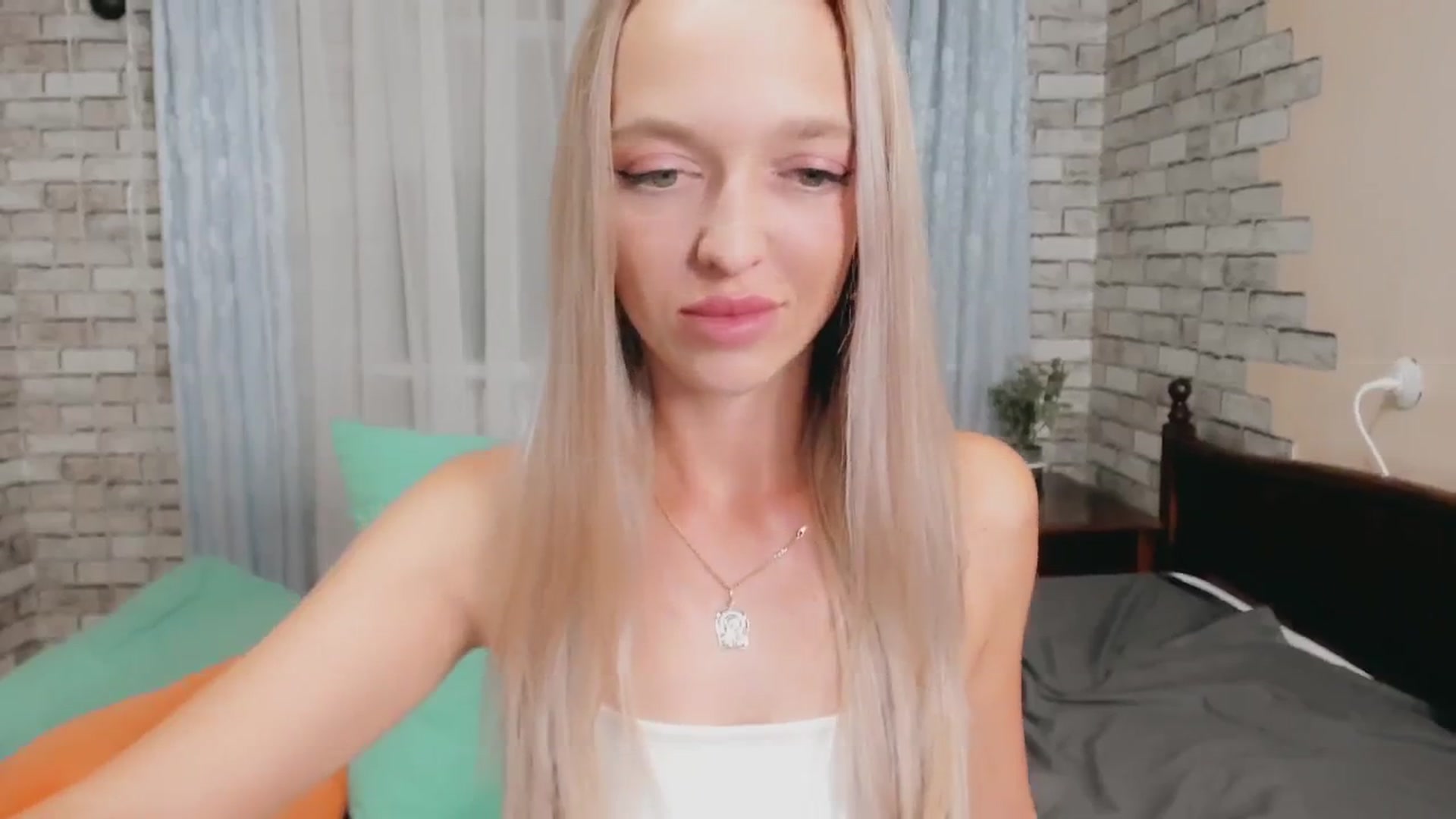 Gallery image thumbnail from Ambri_Lili's myfreecams stream on, 09/08/2024, 21:53 image 6 of 20