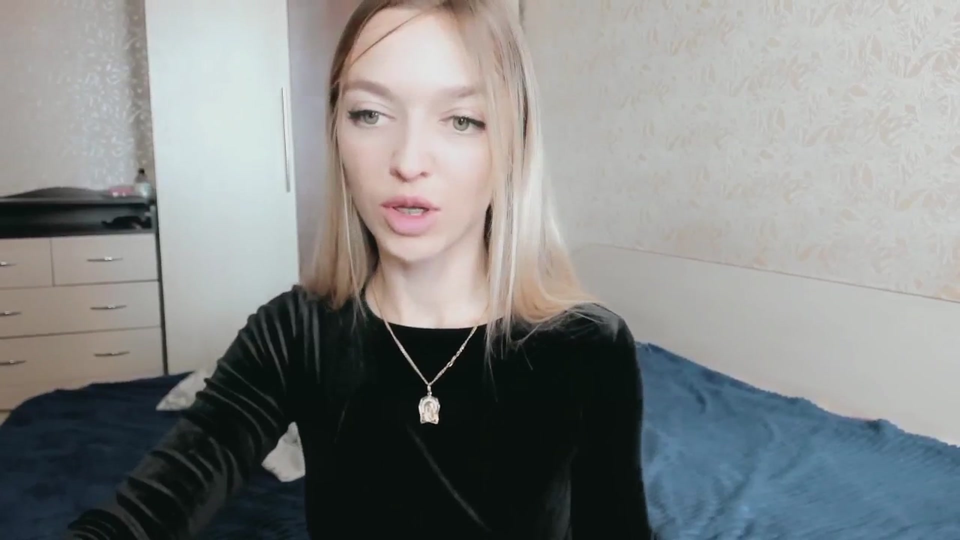 Gallery image thumbnail from Ambri_Lili's myfreecams stream on, 04/16/2025, 09:26 image 10 of 20