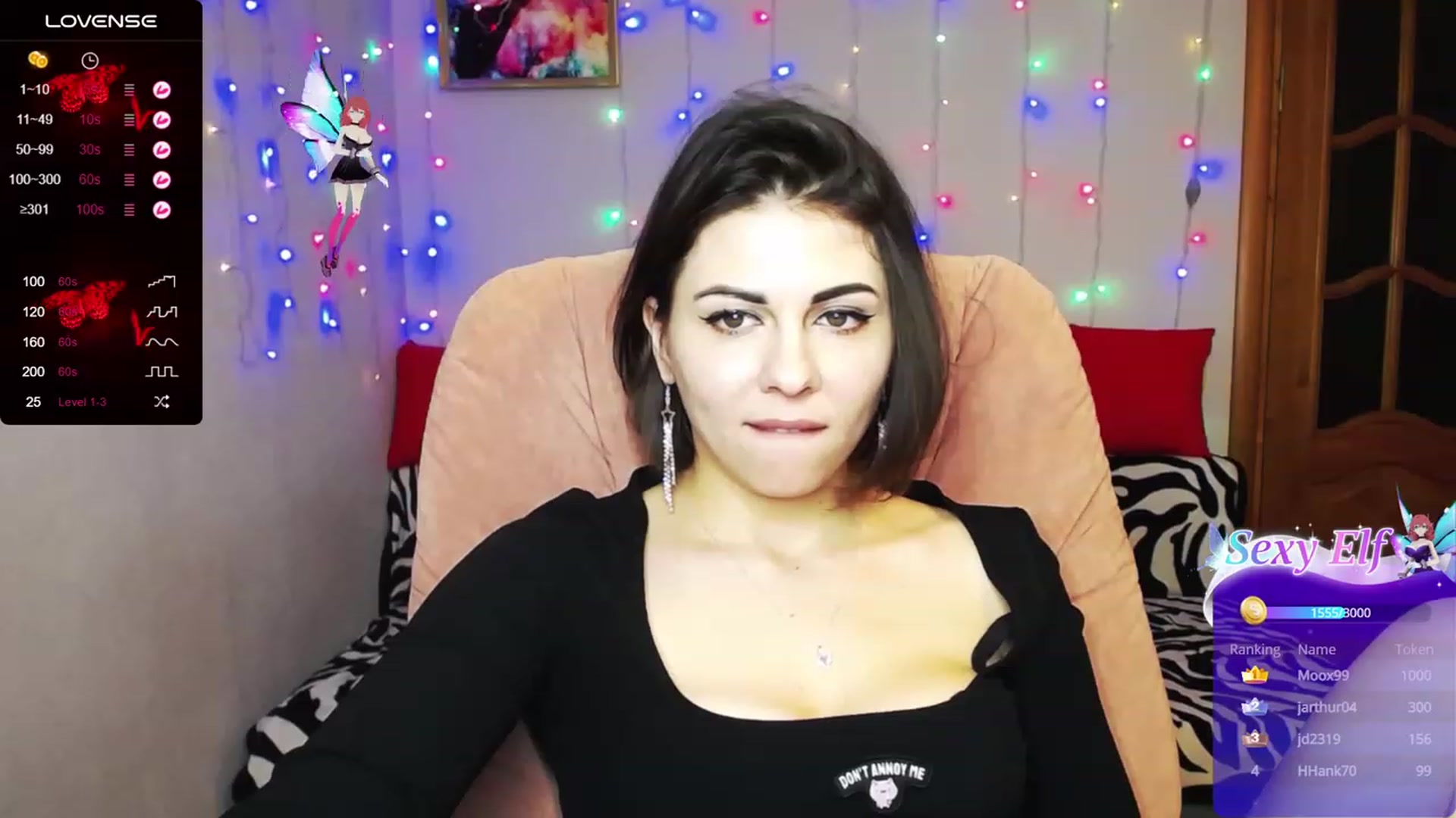 Gallery image thumbnail from Ame_Lee's myfreecams stream on, 02/17/2024, 18:12 image 3 of 20
