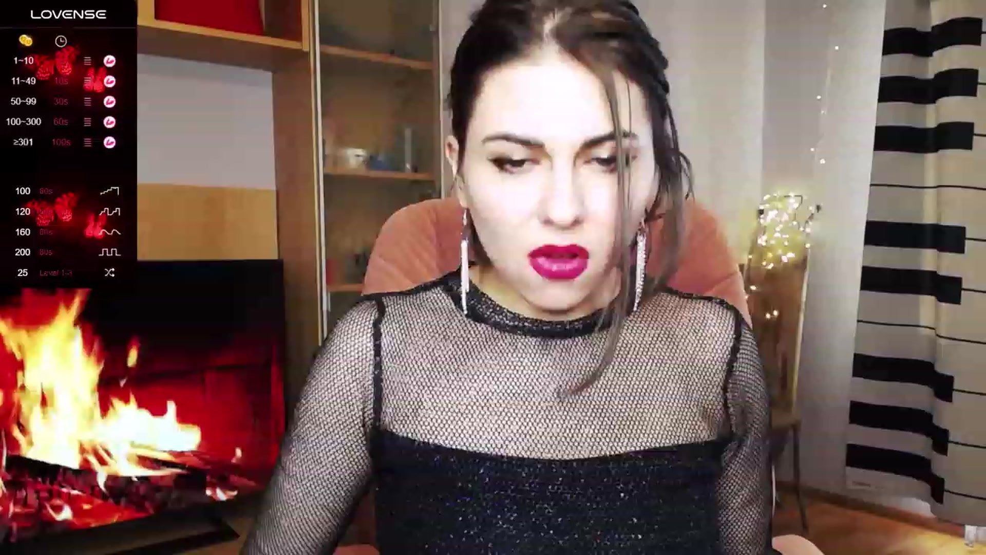 Gallery image thumbnail from Ame_Lee's myfreecams stream on, 02/18/2024, 14:42 image 7 of 20